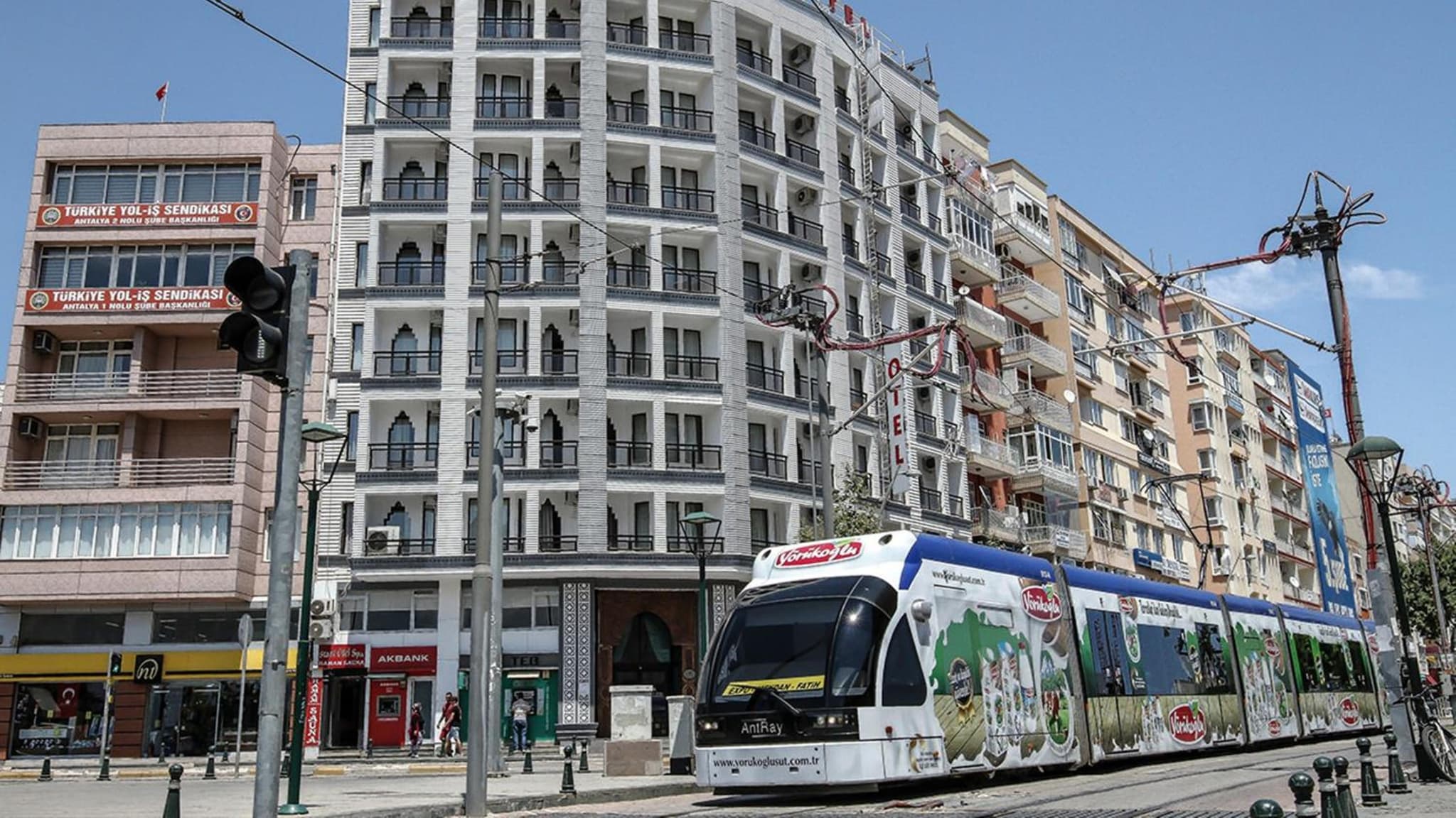 Start Hotel - Image 1