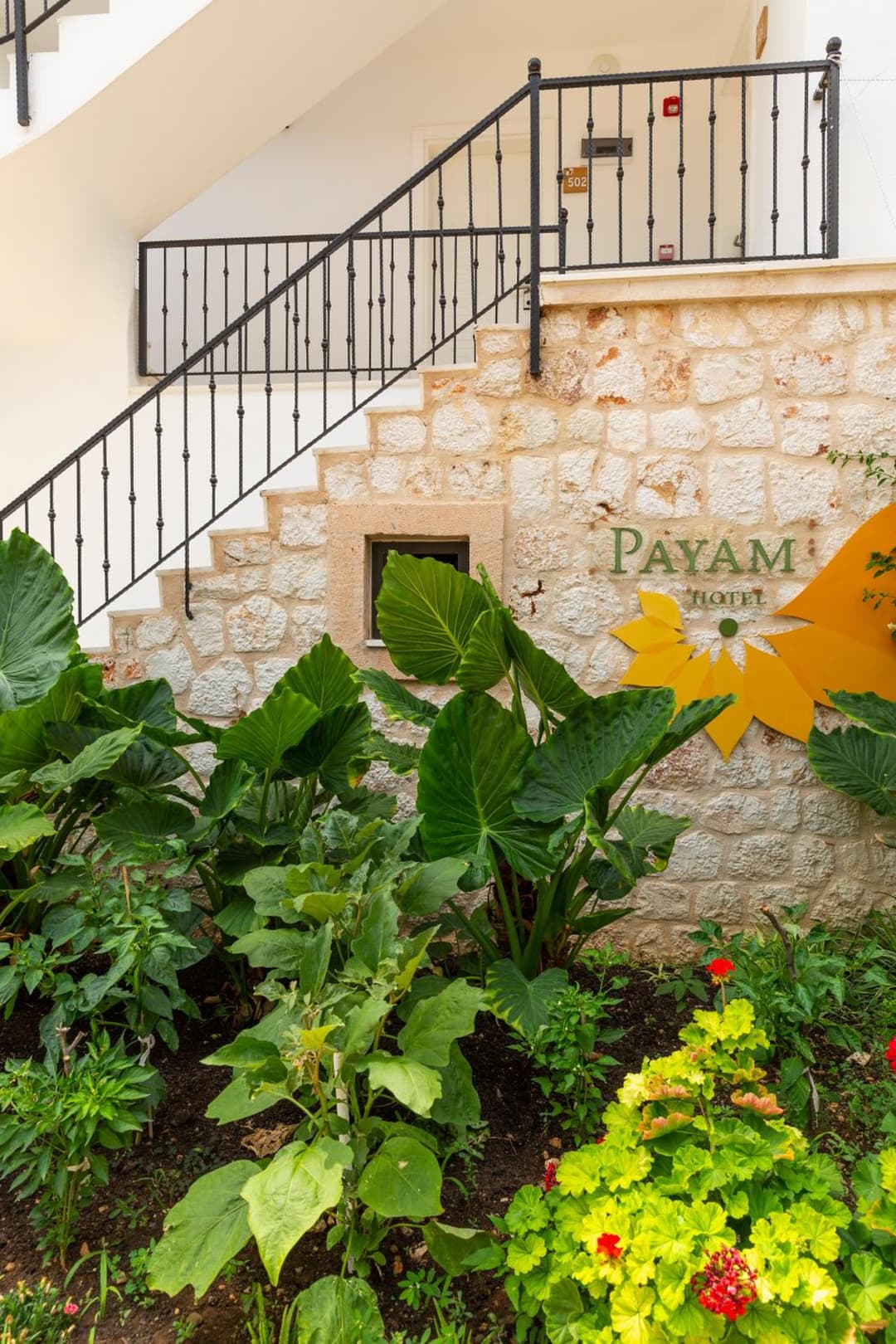 Payam Hotel