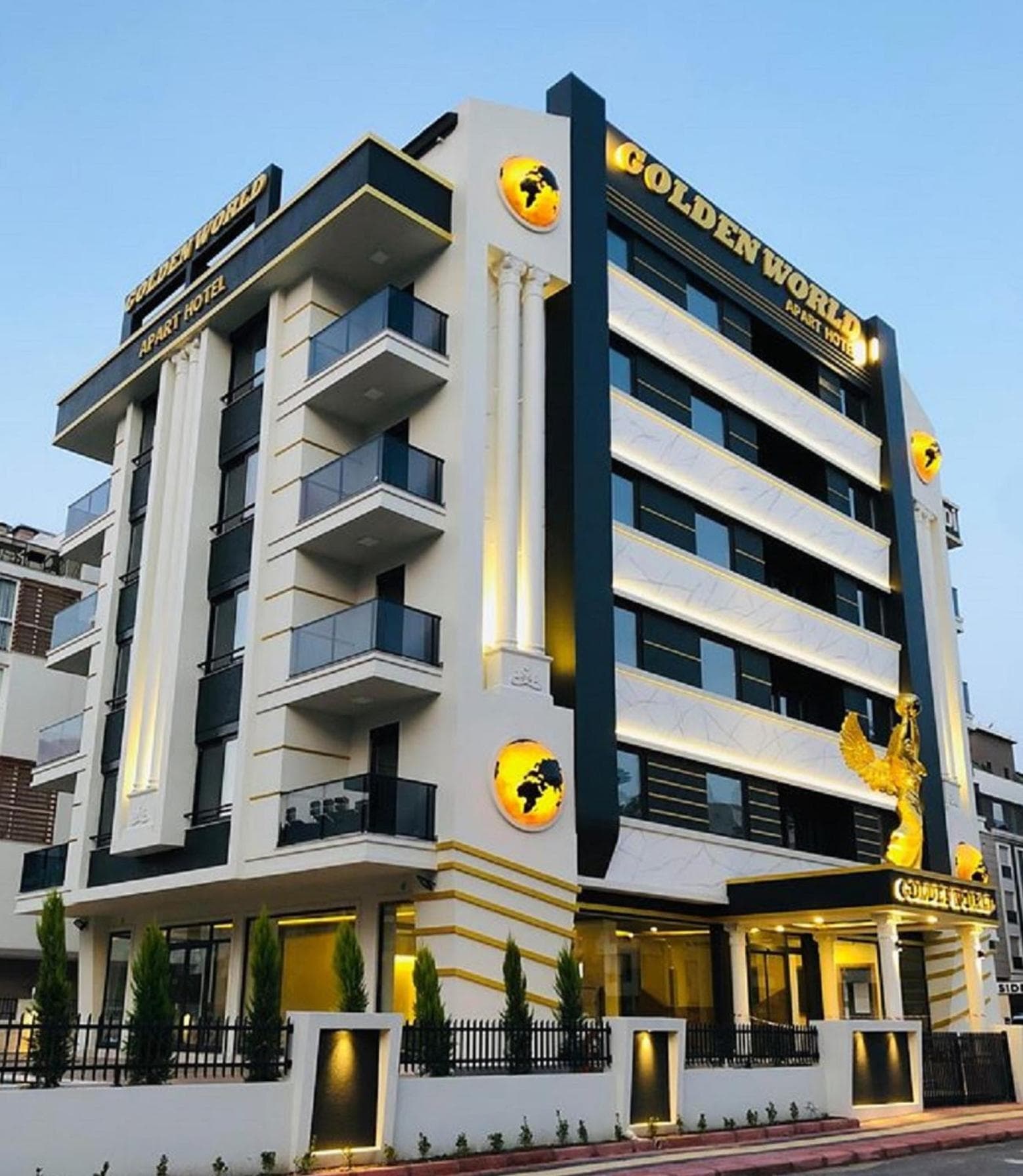 Golden World Suite Hotel - Image 3