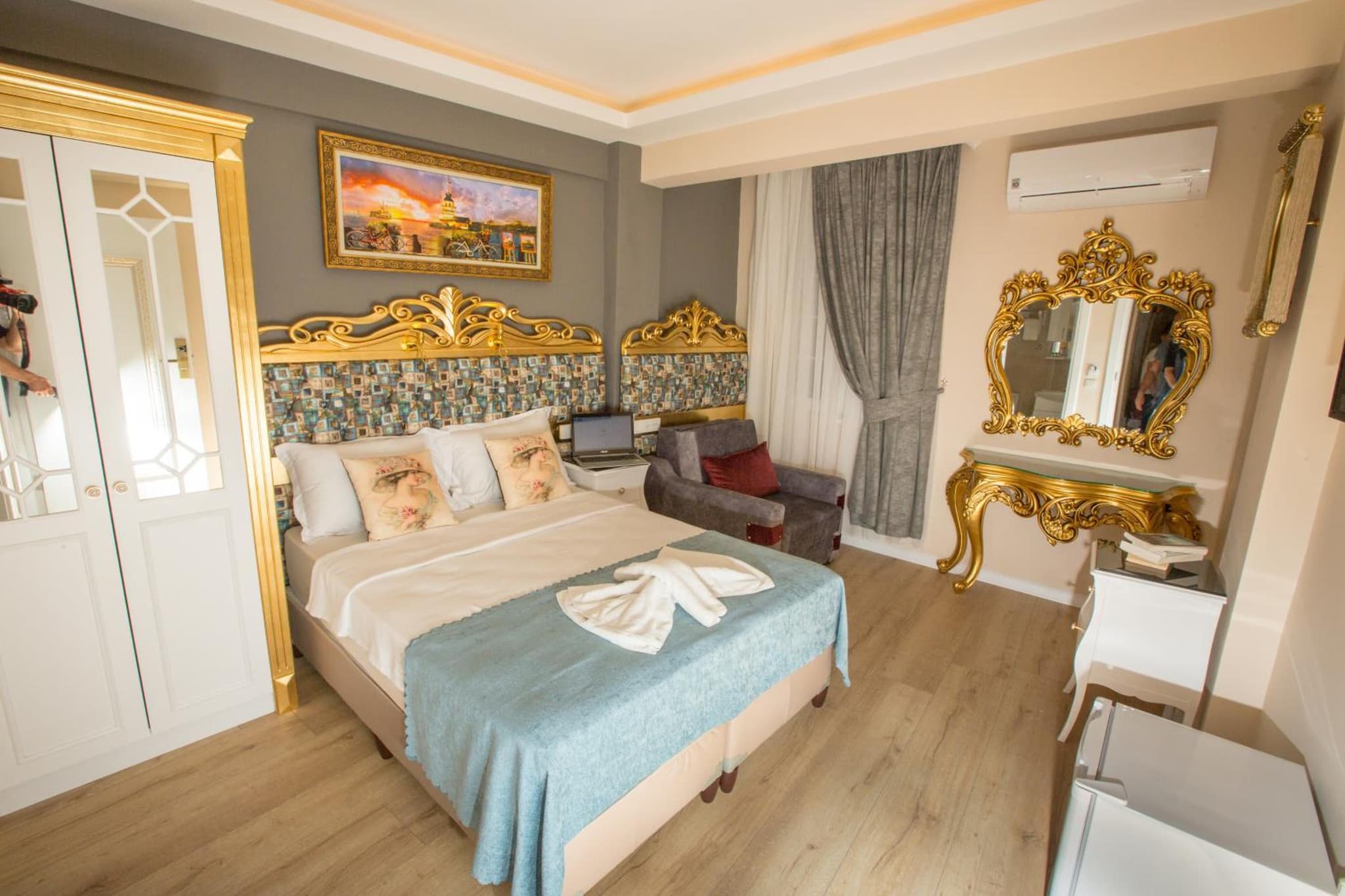 Atlantis Royal Otel - Image 3