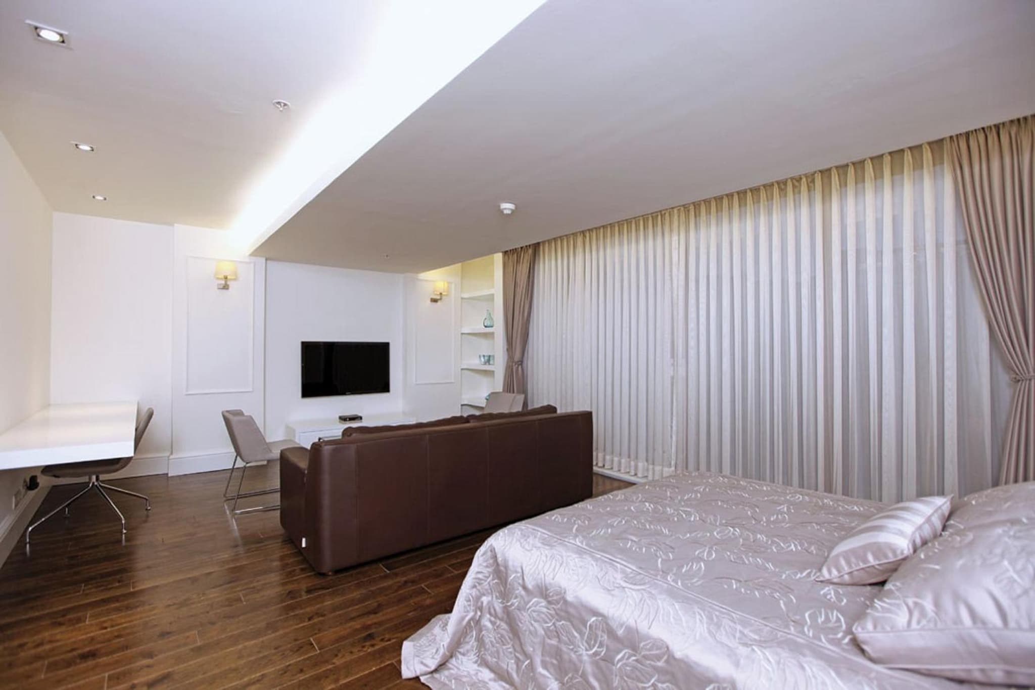 Pera Residence - Image 2