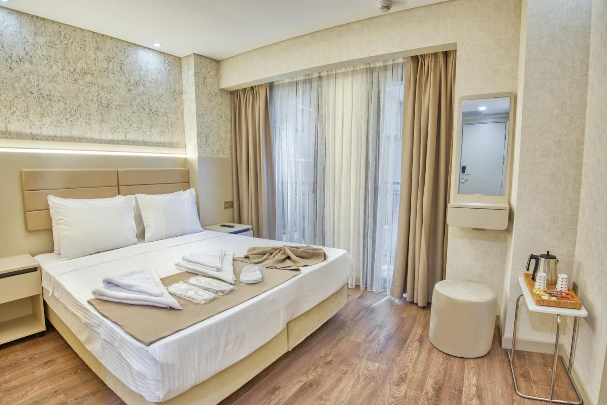 Florina Otel - Image 2