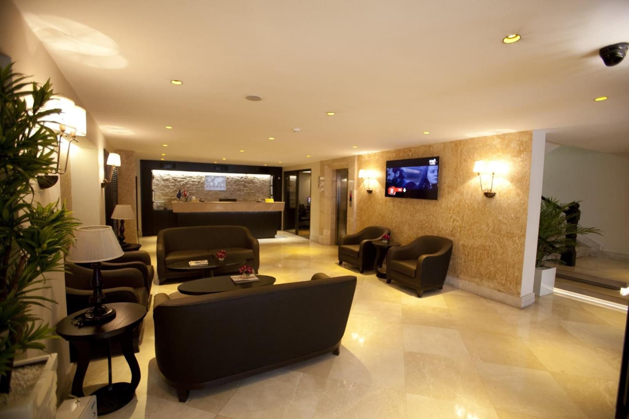 Grand Laleli Otel - Image 2