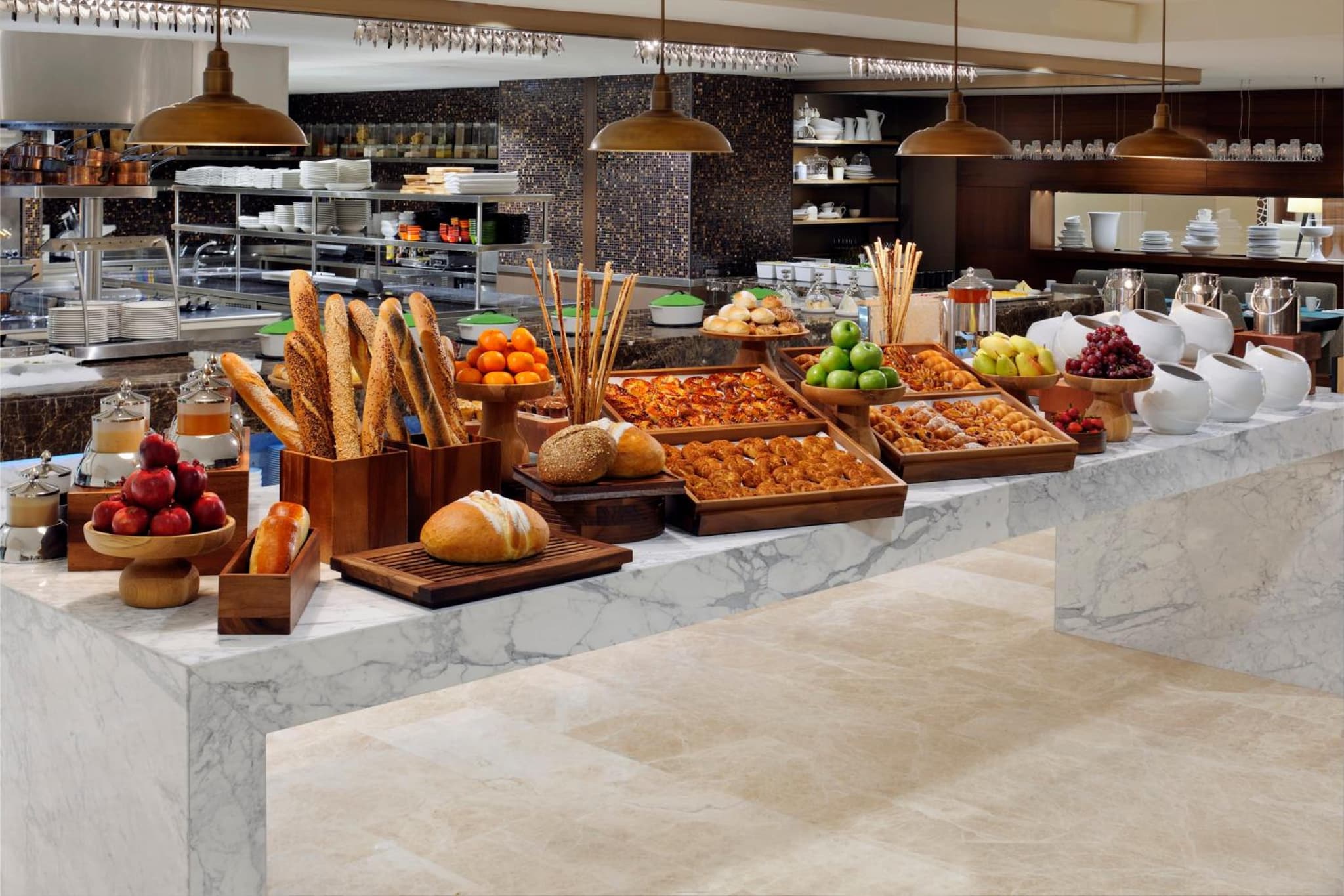 Istanbul Marriott Hotel Sisli - Image 2