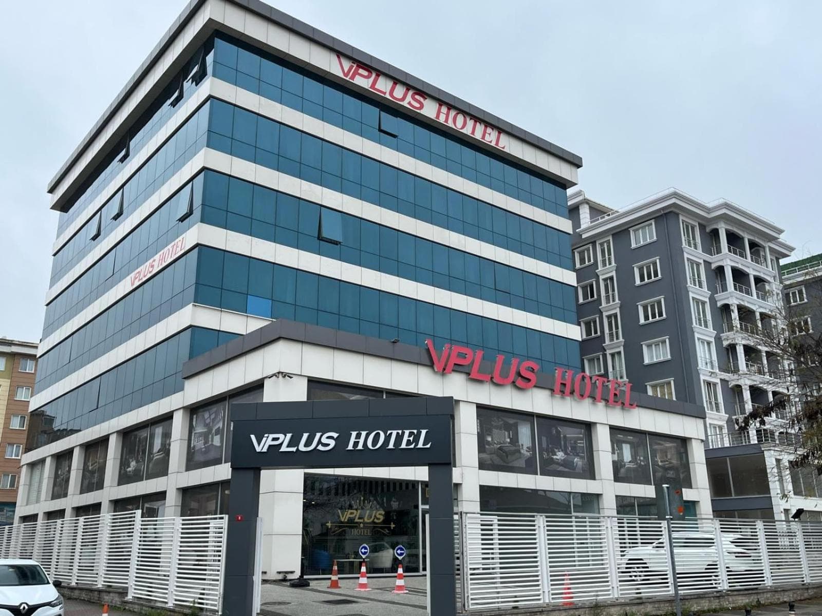 VPLUS OTEL - Image 1