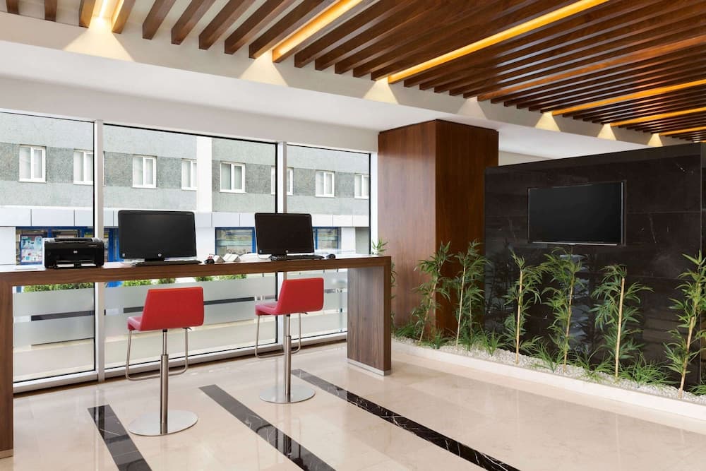 Ramada Encore by Wyndham İstanbul Kartal - Image 4
