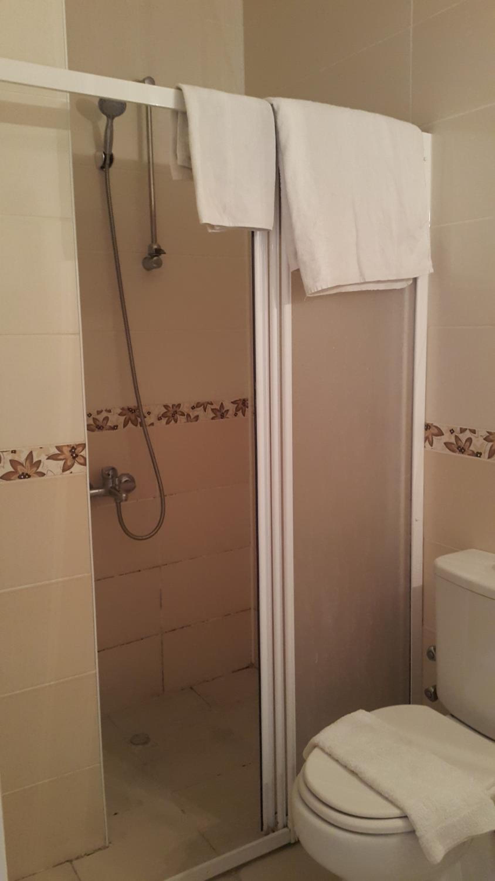 Delphin Apart Hotel - Image 4