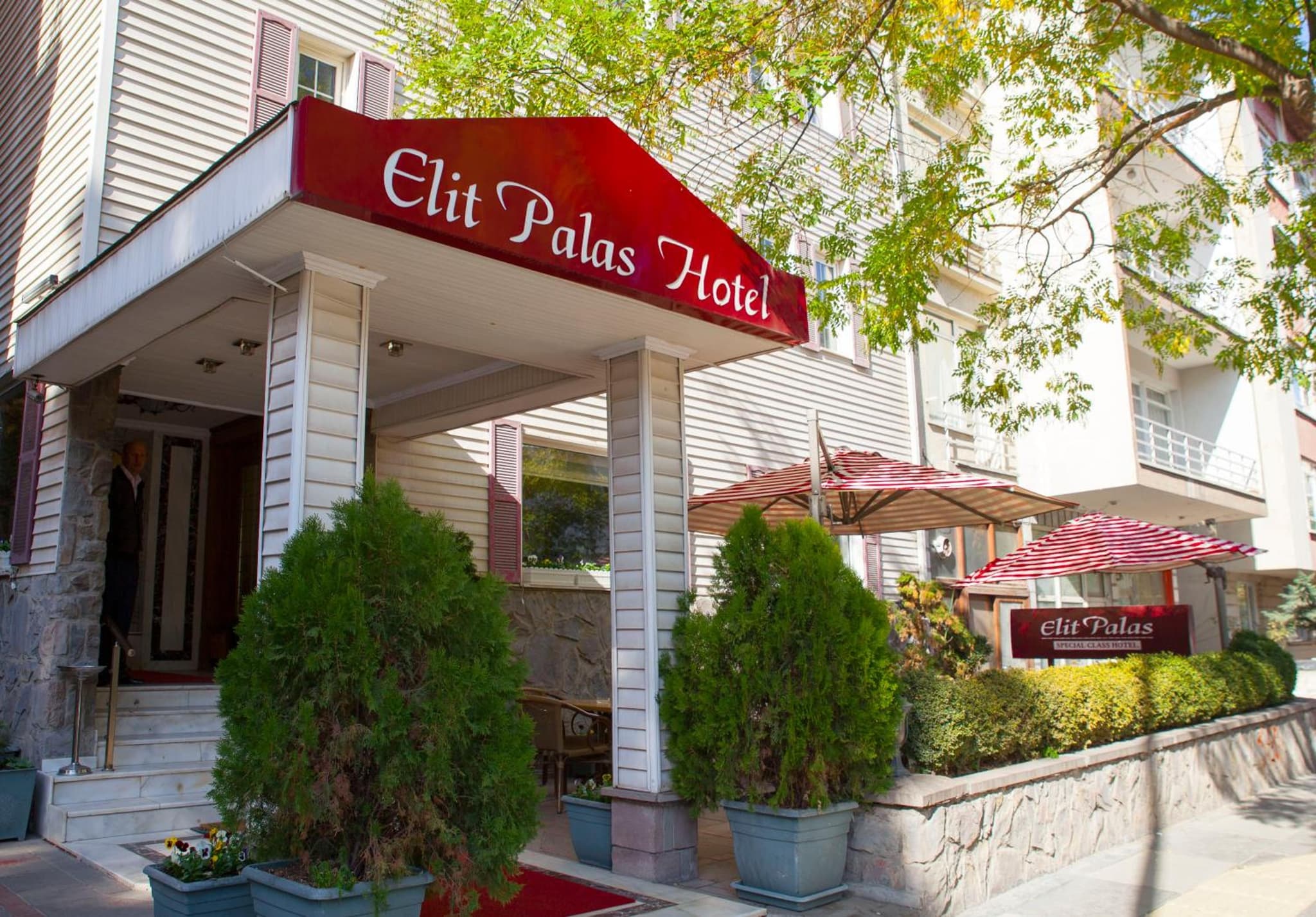 Elit Palas Hotel - Image 1