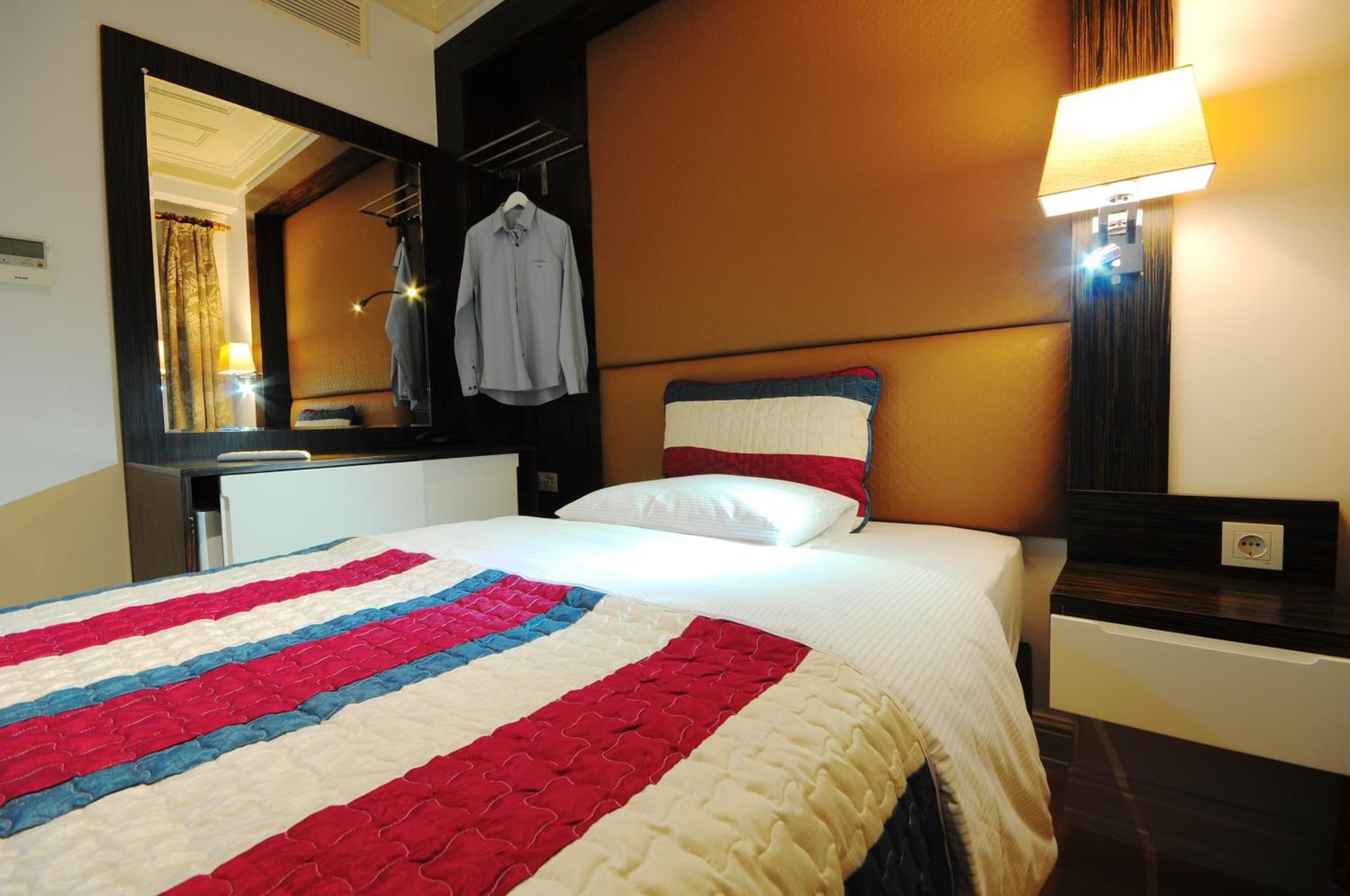 Ottopera Hotel - Image 1