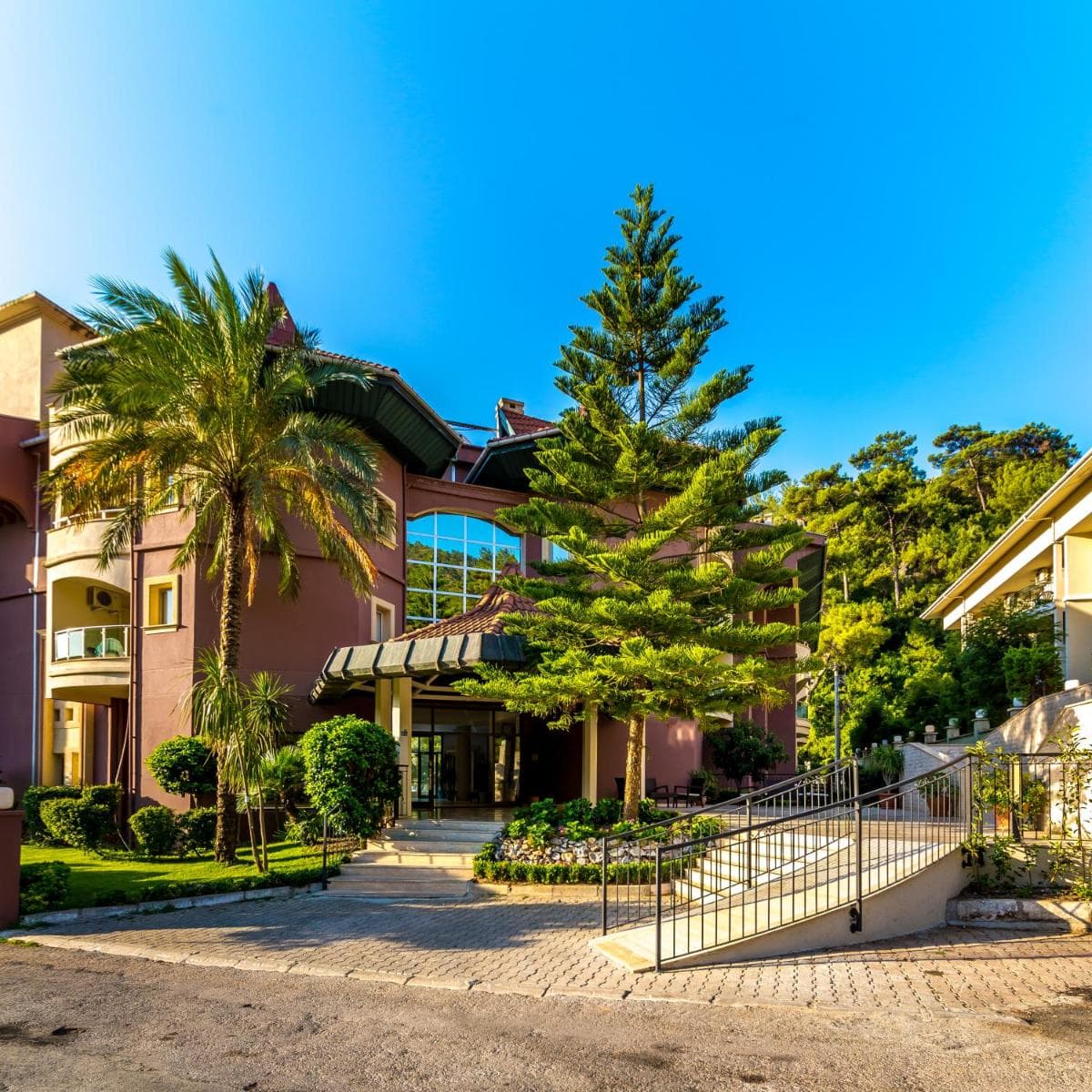 Julian Forest Suites - Image 1