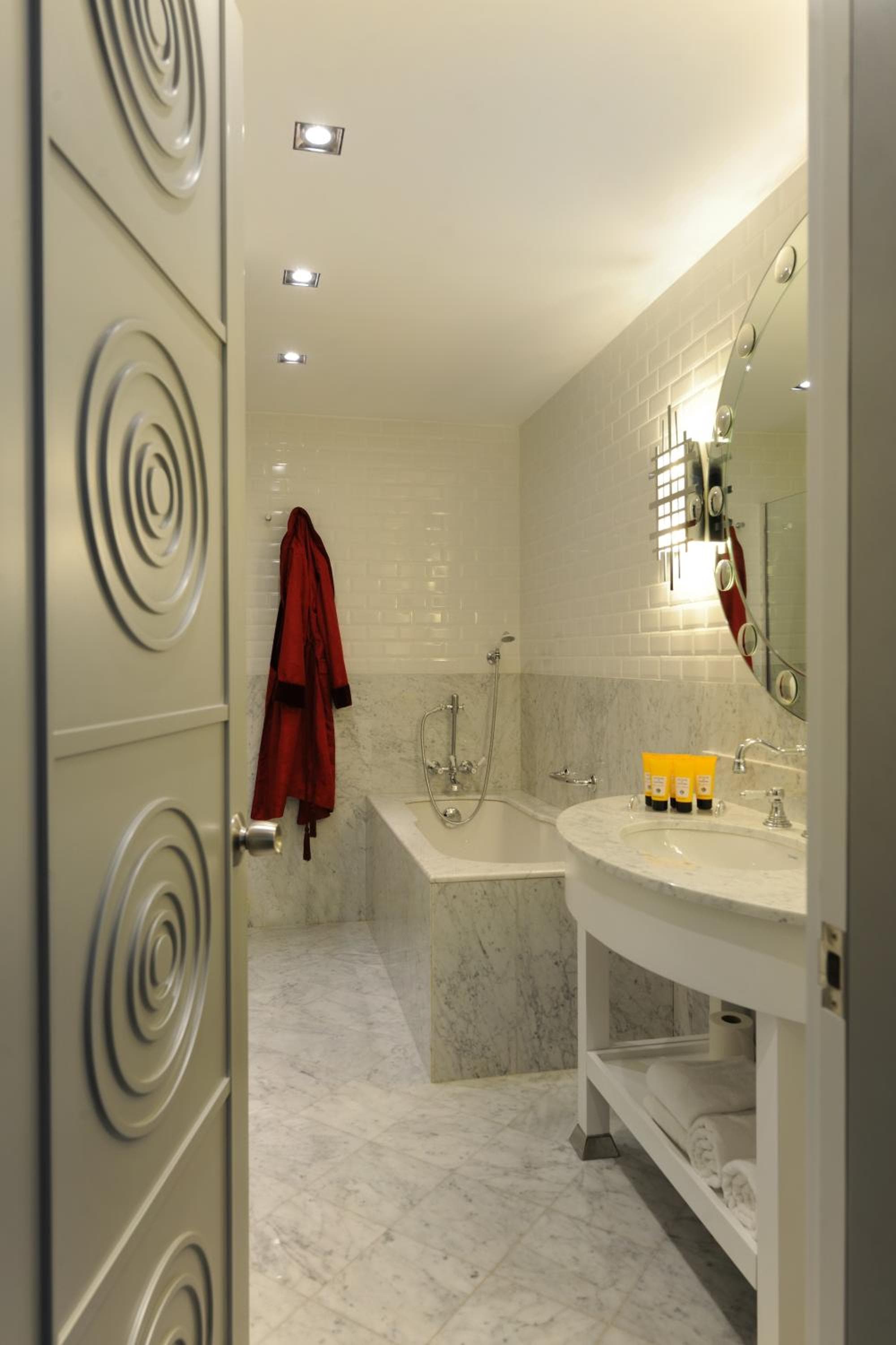 Taxim Hill Hotel - Image 3