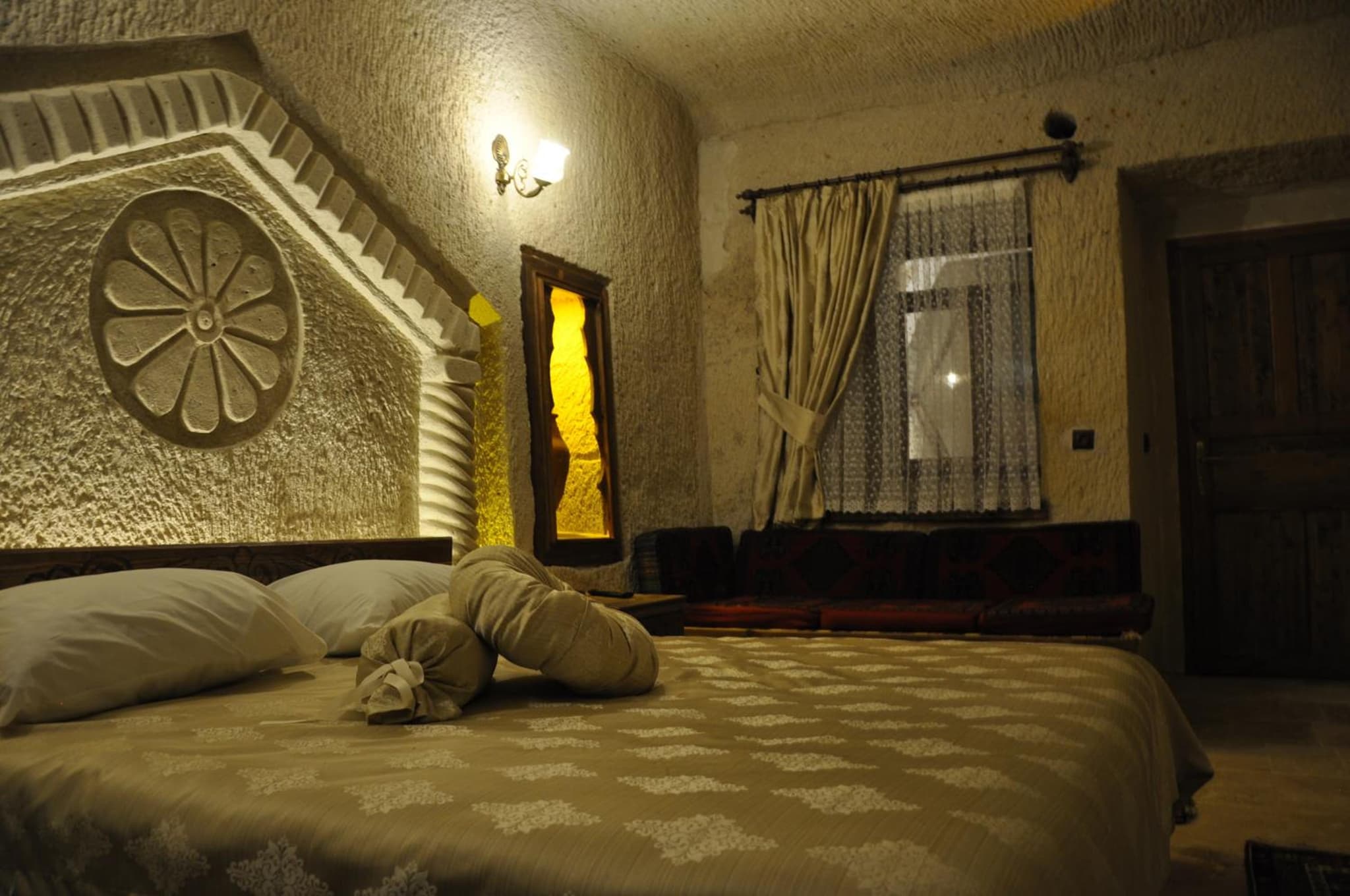 Çavuşin Cave House-Cappadocia - Image 3