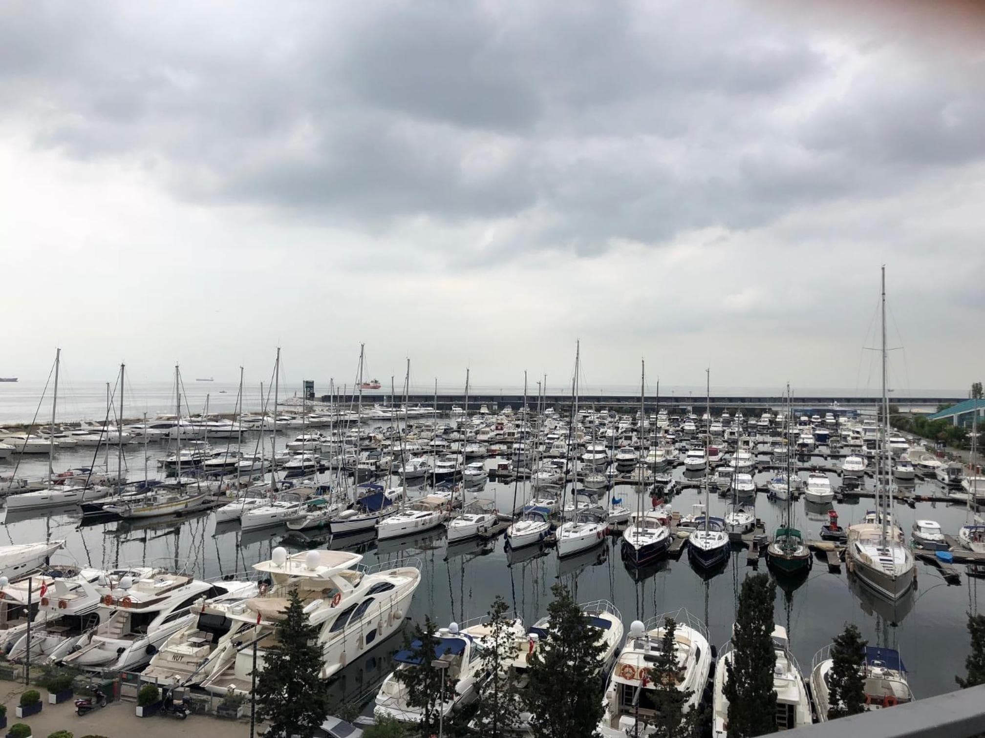 Ataköy Marina Park Otel Residence - Image 1