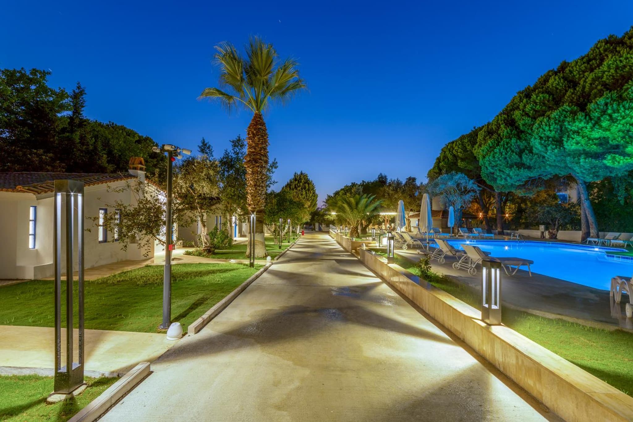 Risus Garden Marina Otel - Image 4