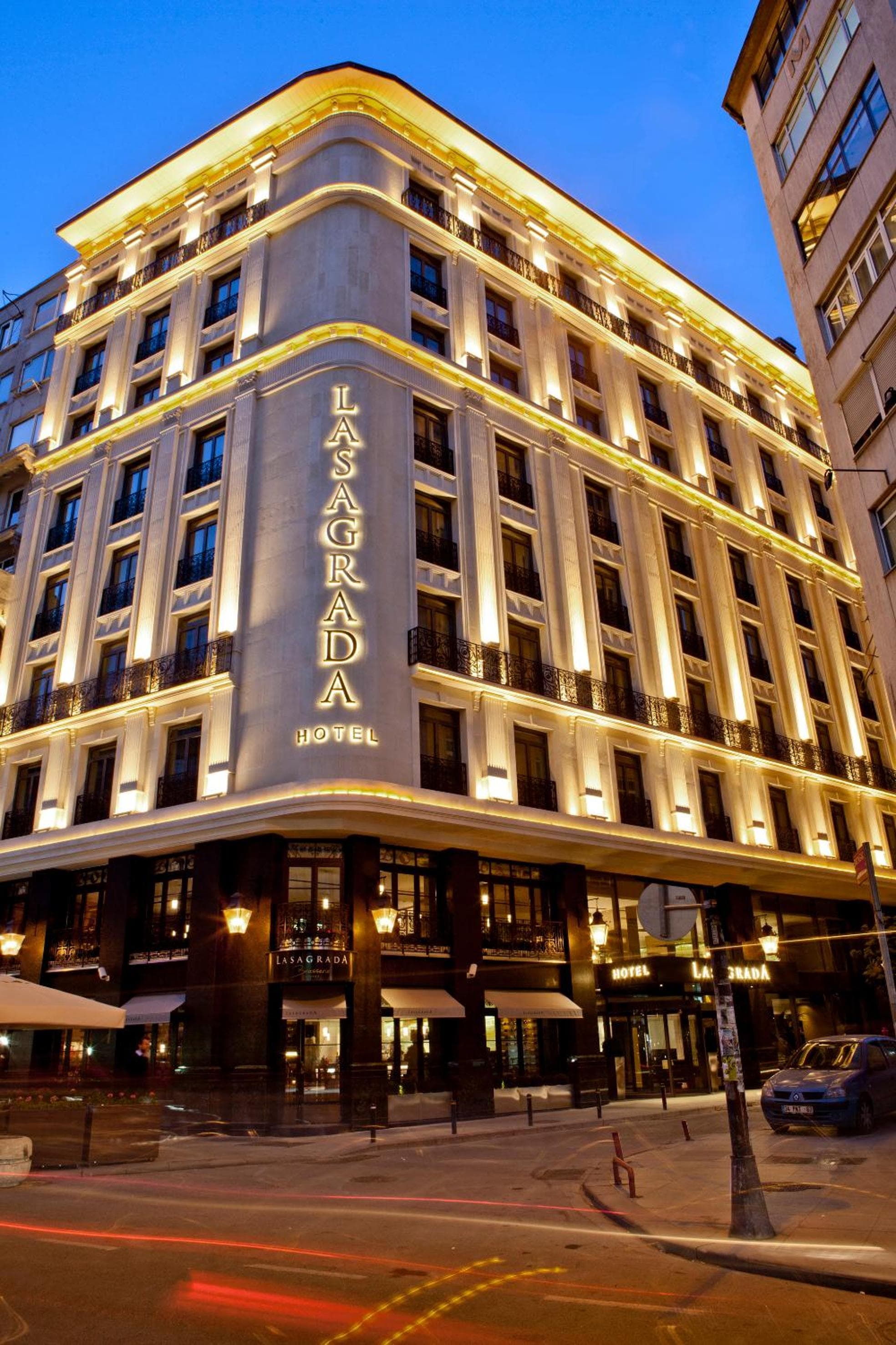Lasagrada Otel İstanbul - Image 1