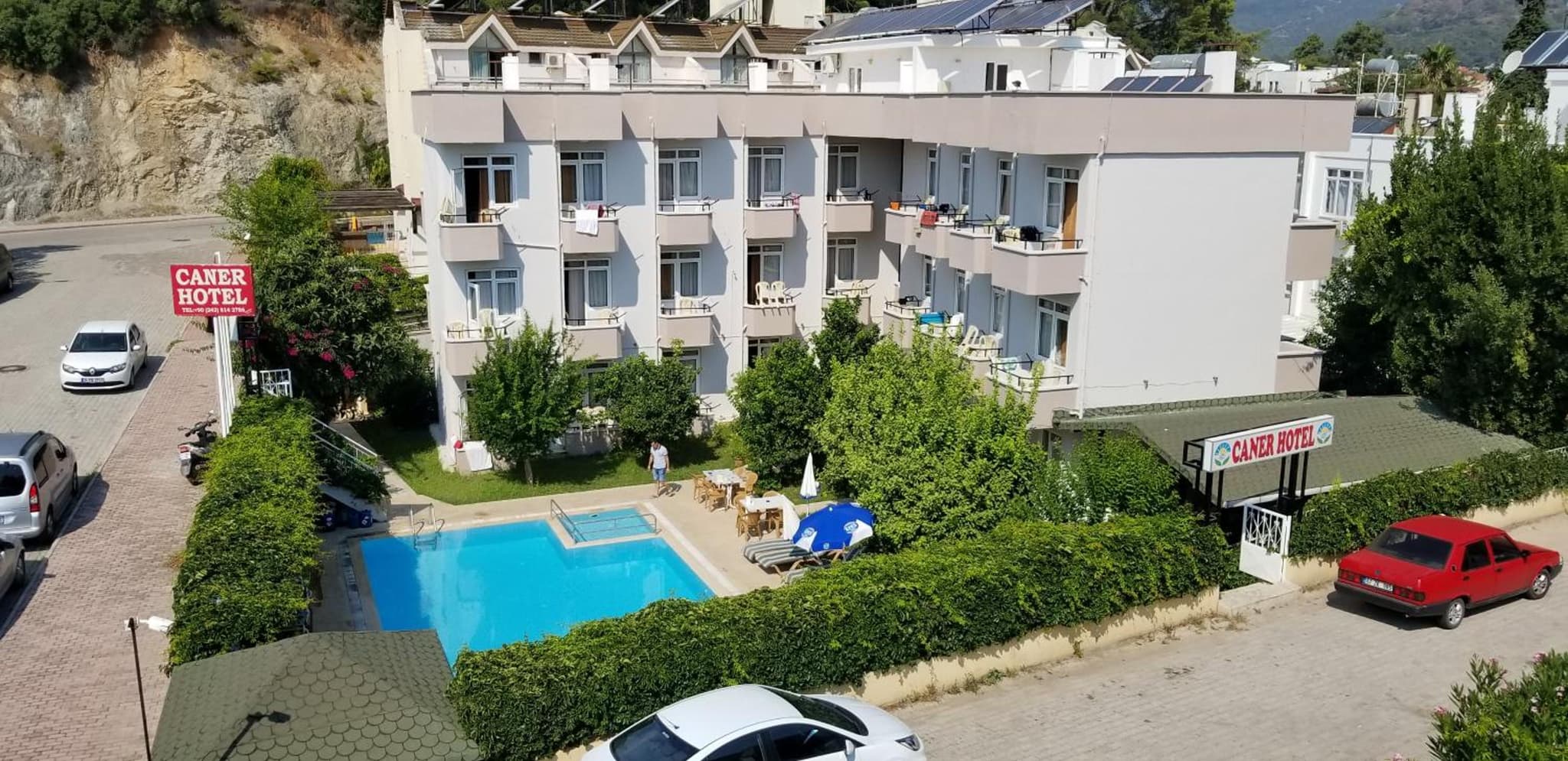 Caner Hotel - Image 1