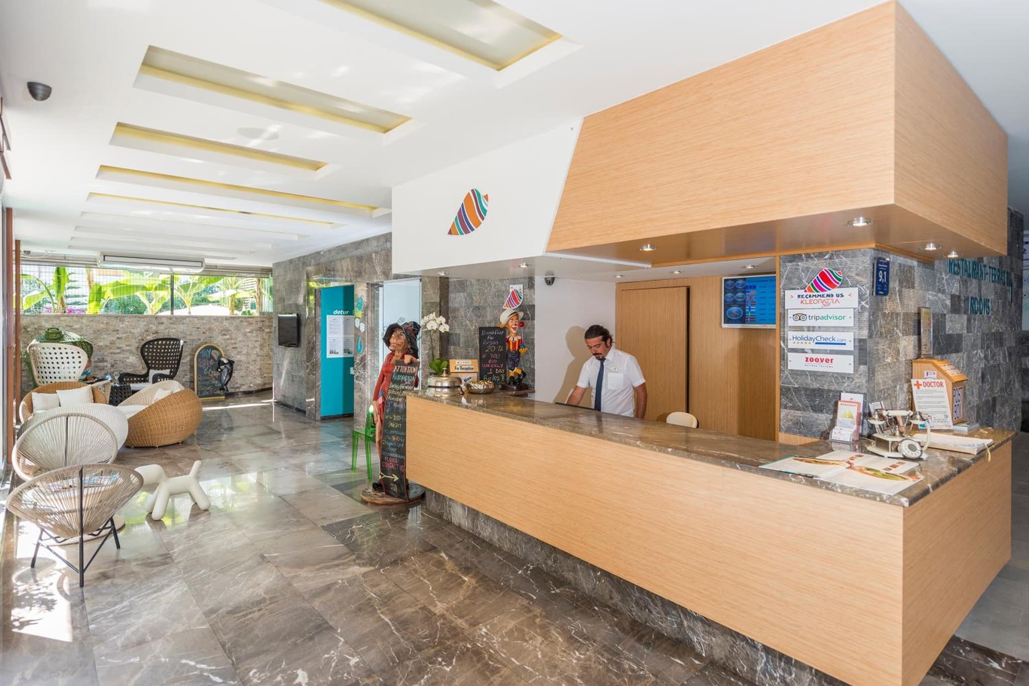 Kleopatra Suit Hotel - Image 2