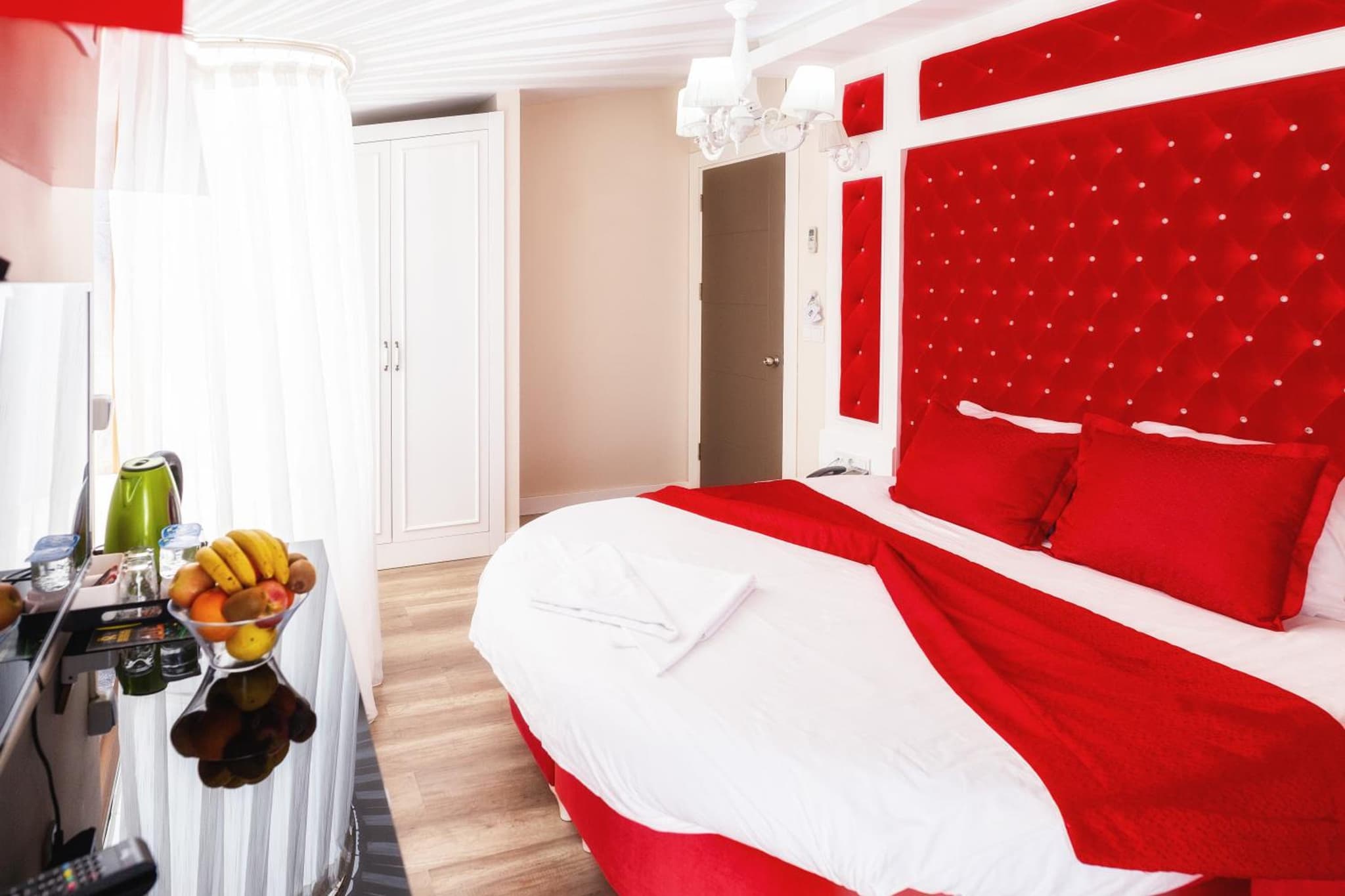 Microyal Hotel - Image 2