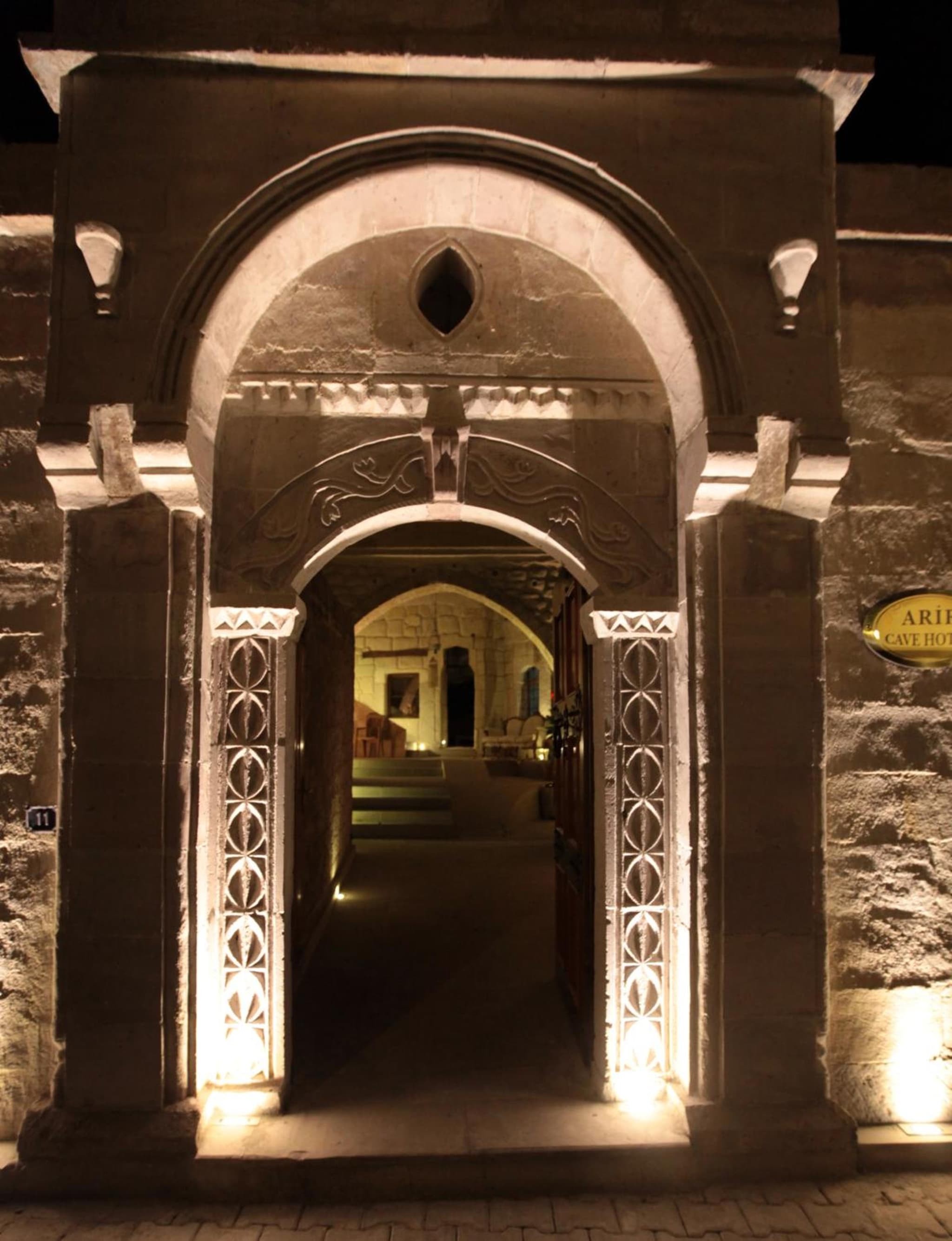 Arif Cave Hotel - Image 1