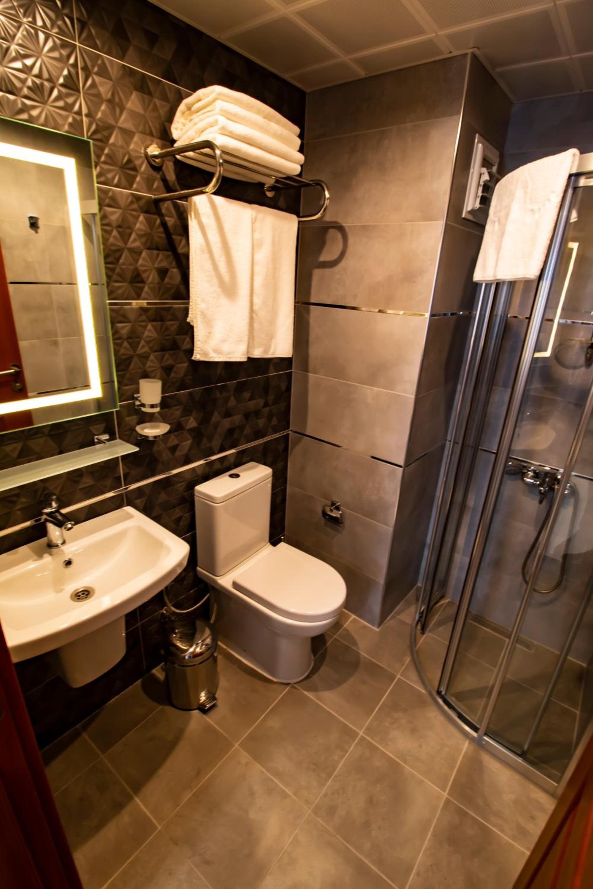 Avrasya Port Otel - Image 2