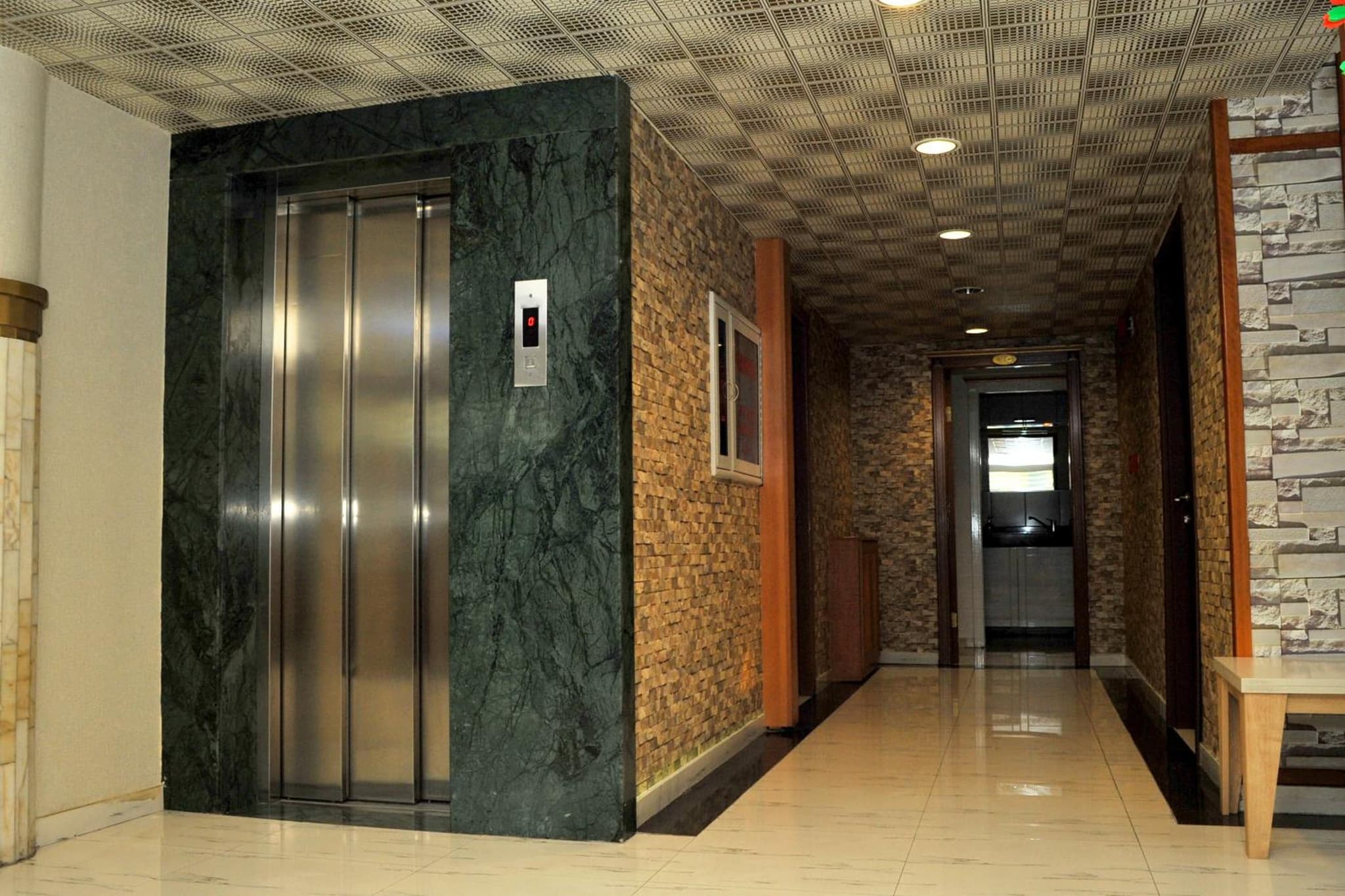 Lion City Hotel Ankara - Image 1