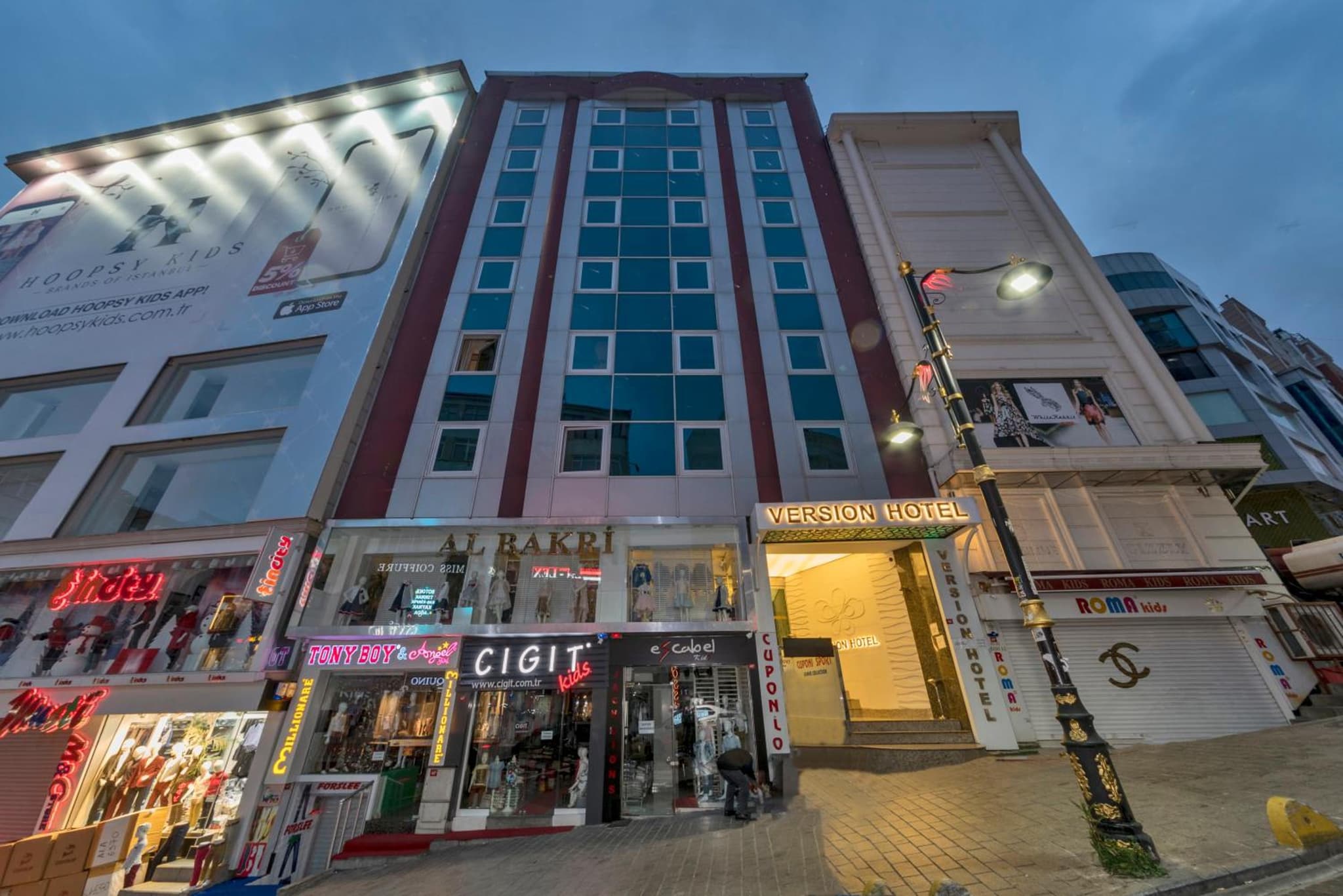 VERSİON HOTEL - Image 1