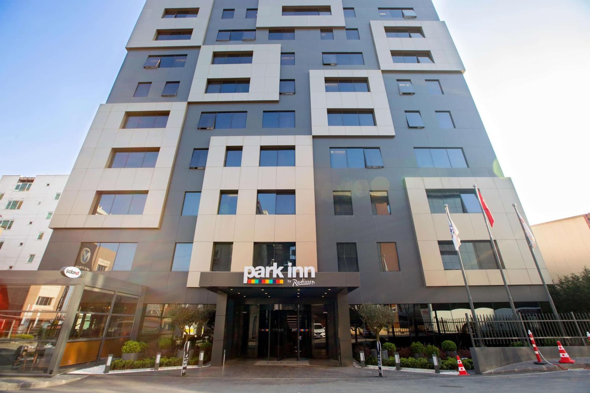 Park Inn by Radisson İstanbul Atasehir - Image 2