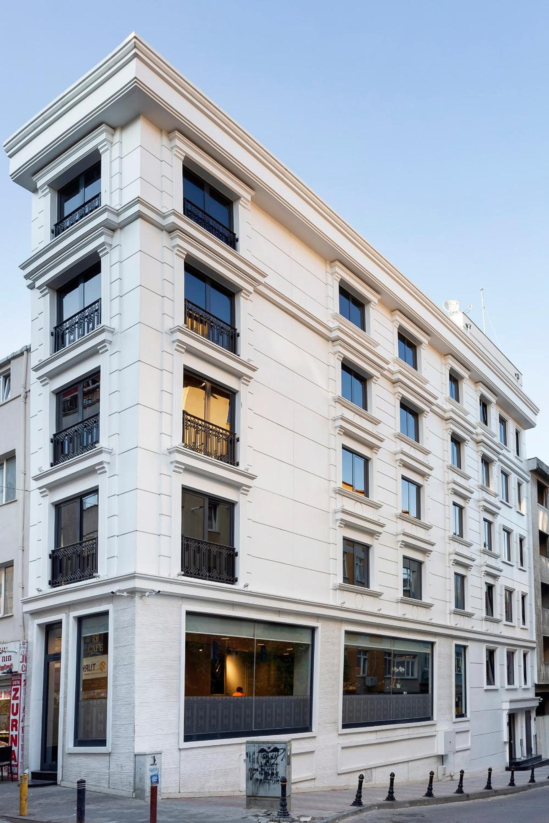 Güner Business Otel - Image 1