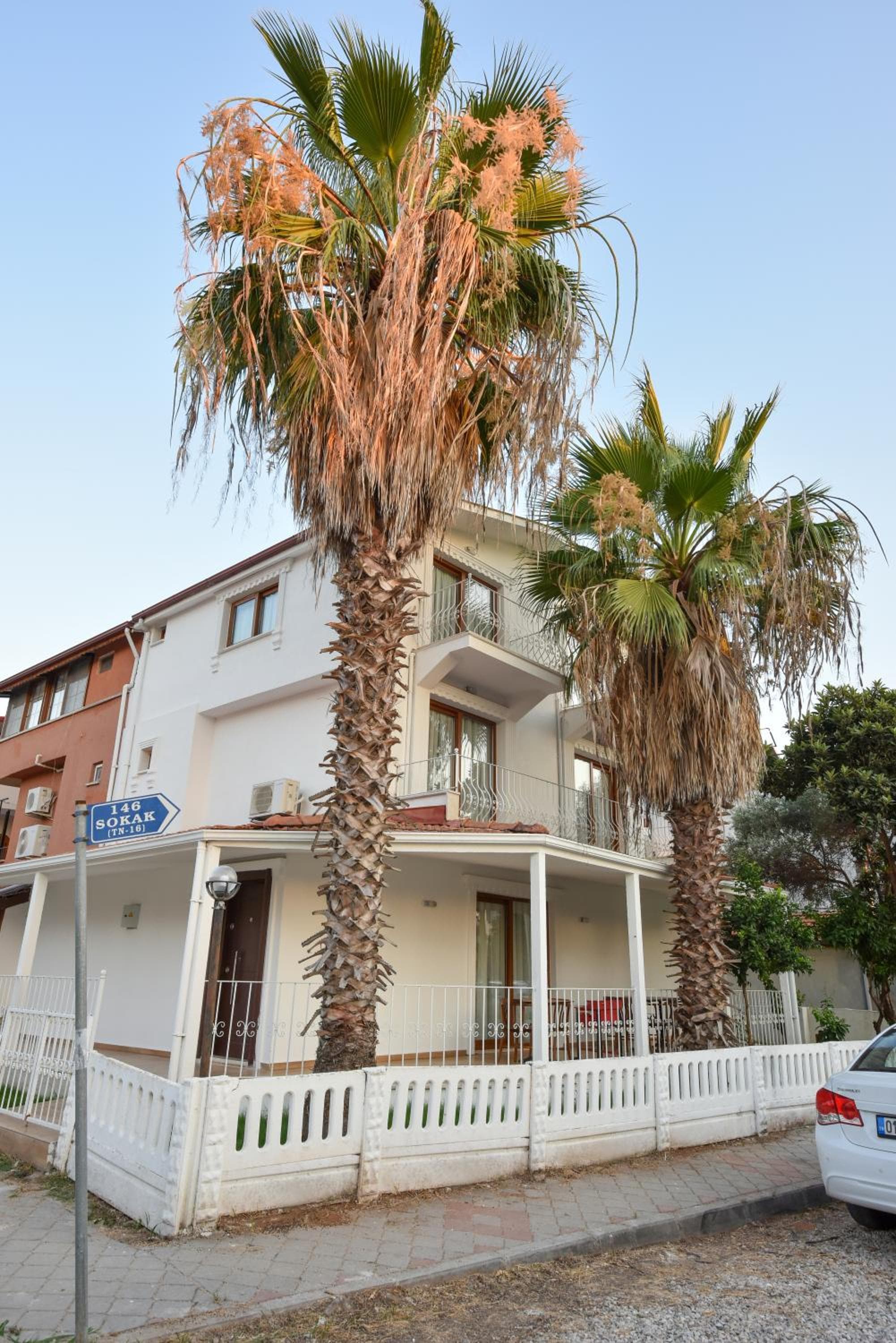 Infinity Gökkuşağı Villa - Image 1