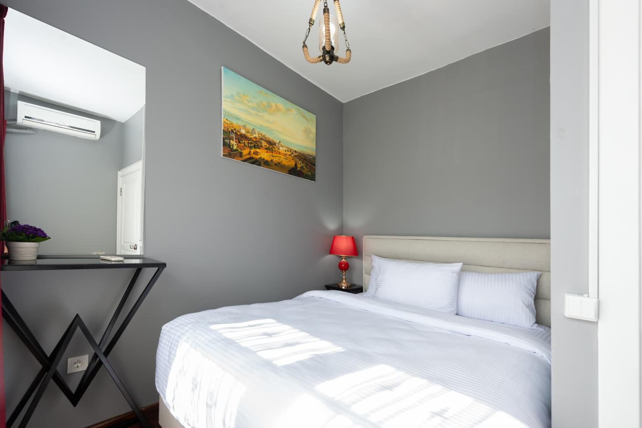 Bright Apart Hotel - Image 1