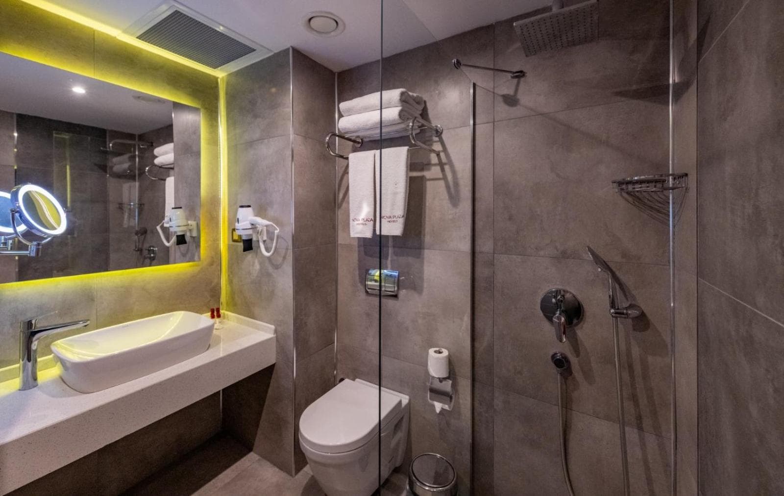 Nova Plaza Crystal Hotel & Spa - Image 3