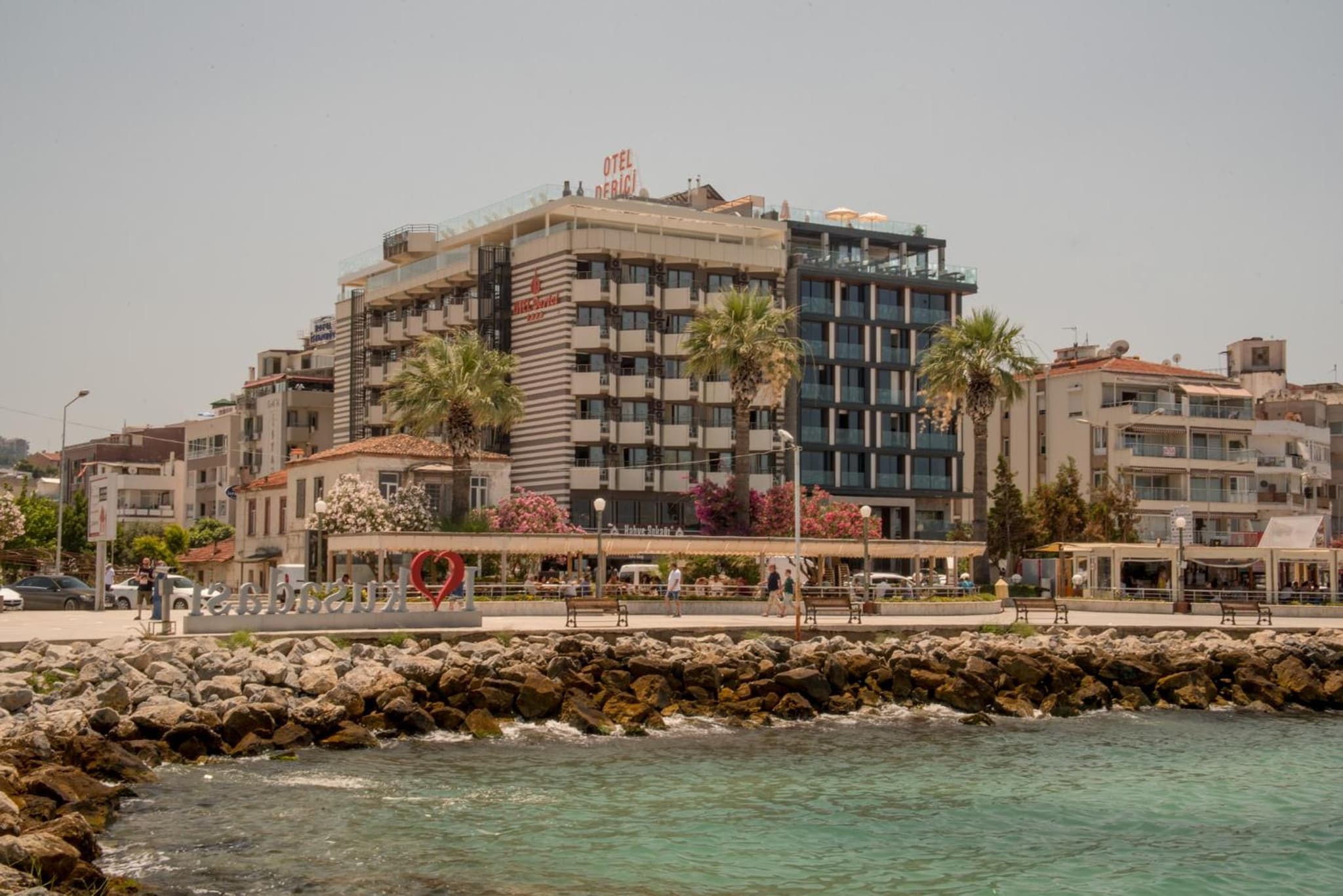 Derici Hotel - Image 1