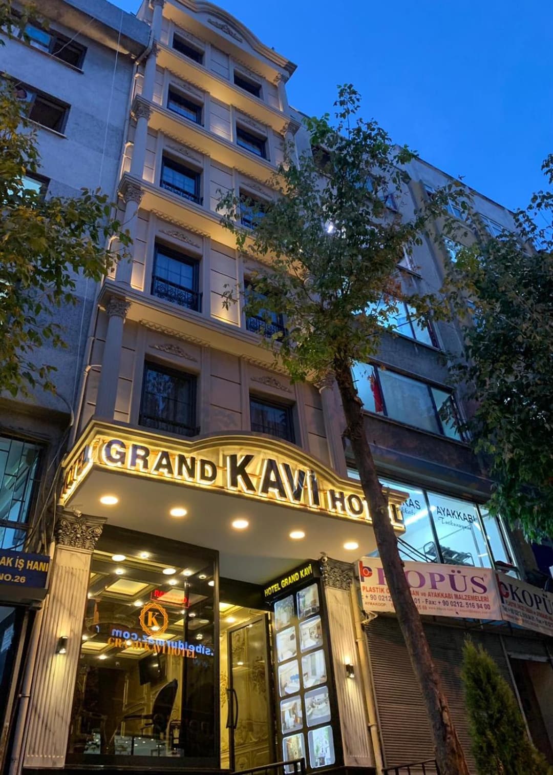 Grand Kavi Hotel fotoğrafı