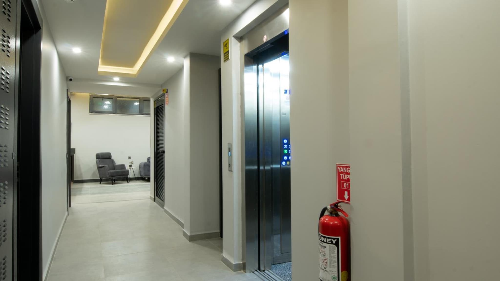 OPERA SUITES Apart Hotel - Image 4