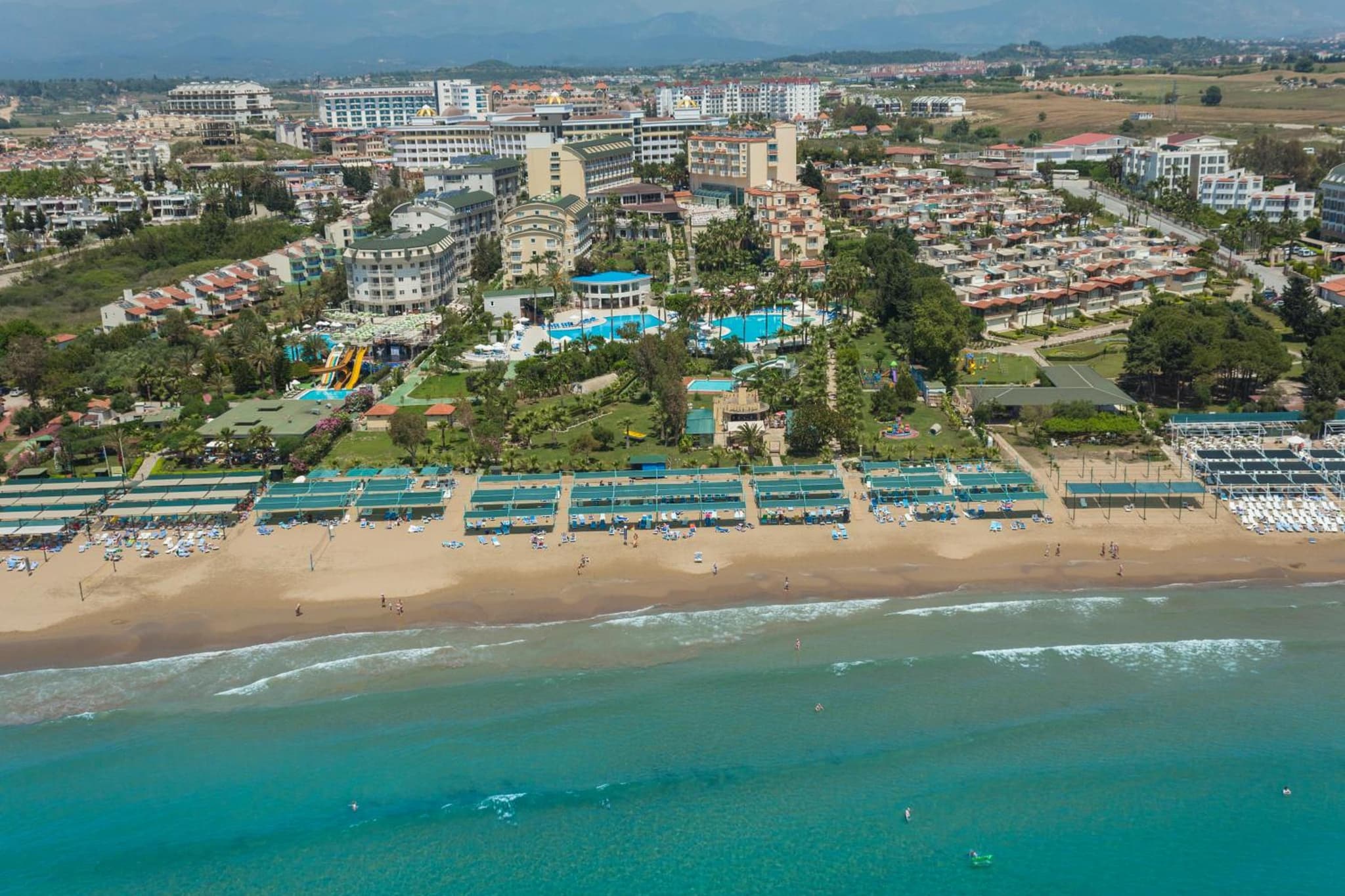 Iz Flower Side Beach Hotel - Image 1