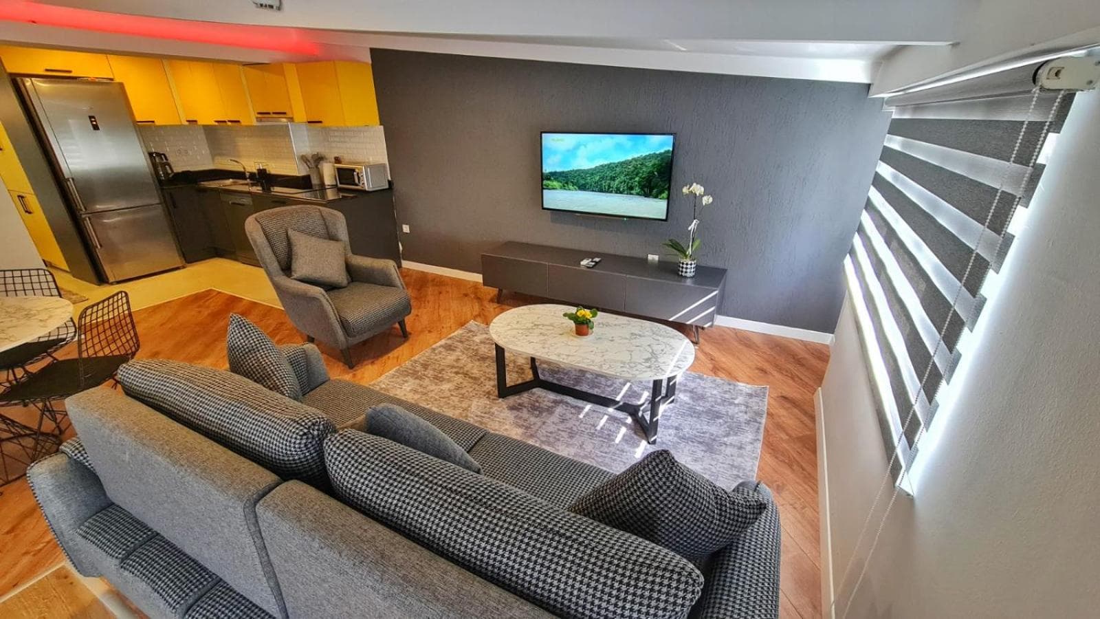 Letstay Sweet Home Sarı - Image 1