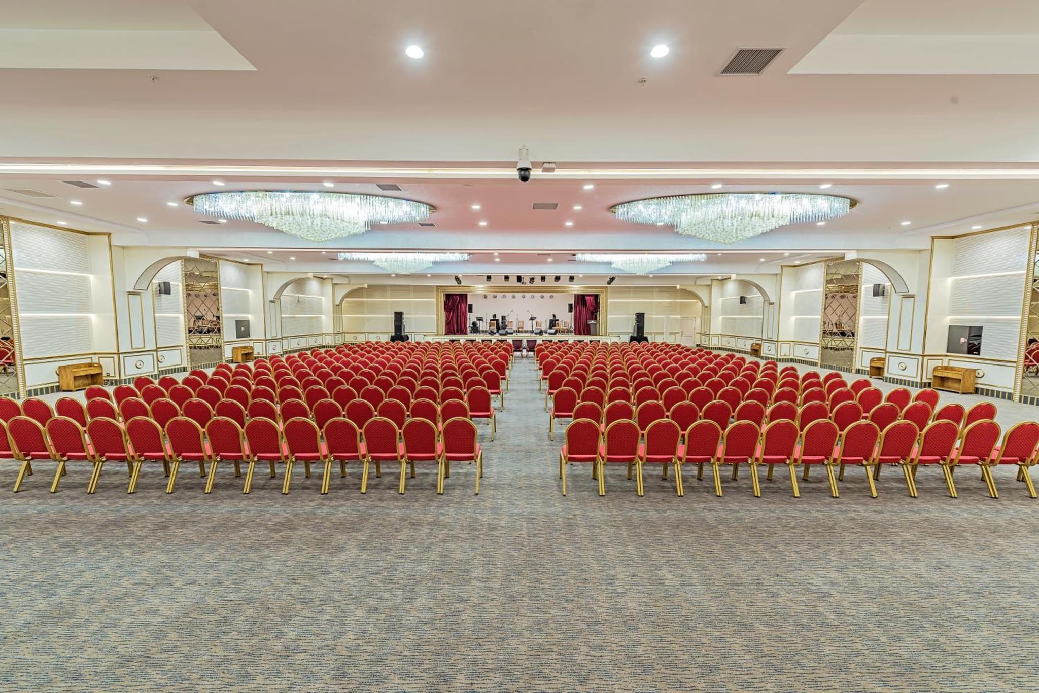 Grand Mercure Ankara - Image 2