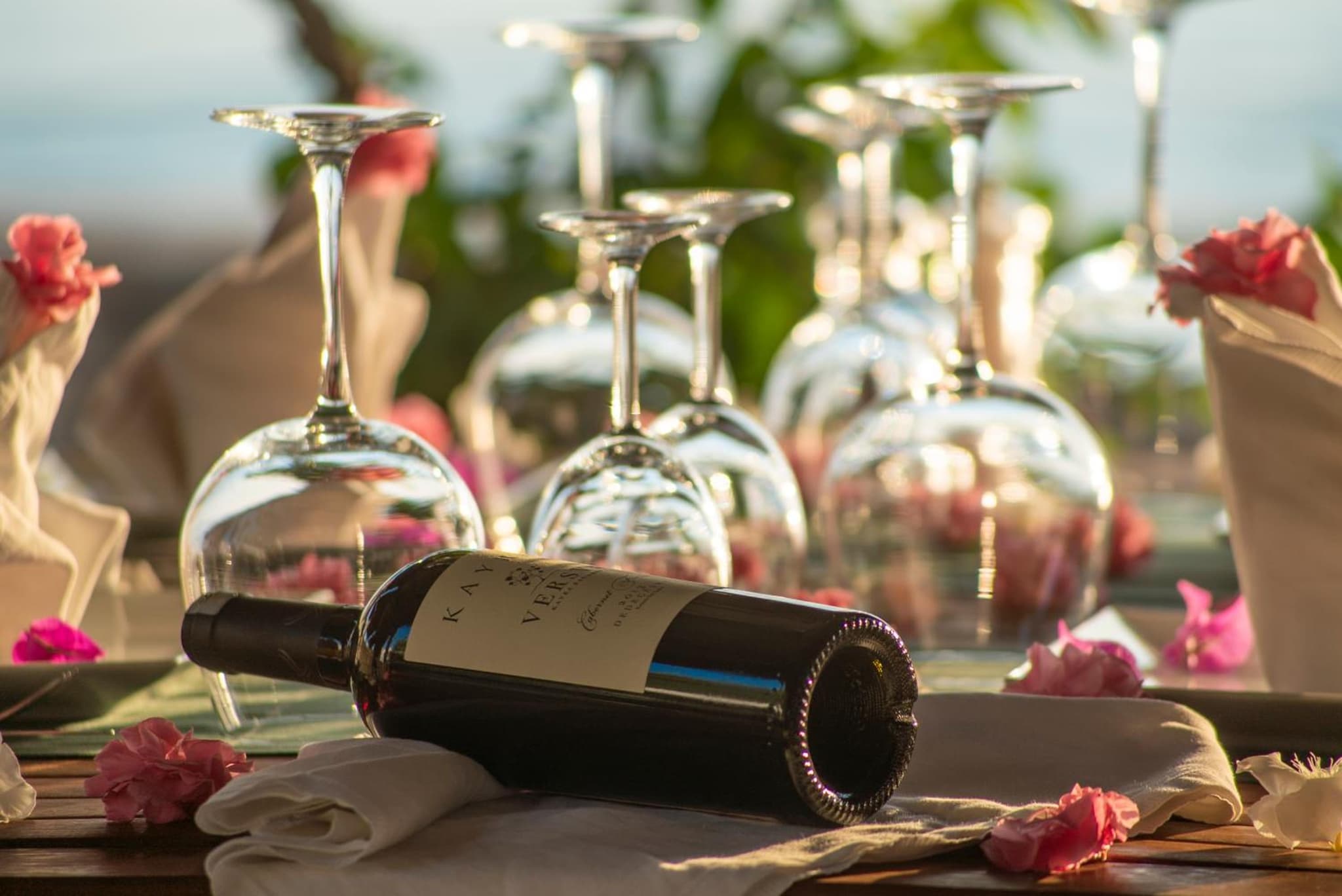 Side Beach Club - Image 3