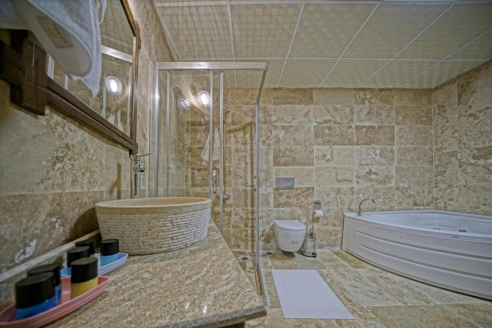 Balloon Cave Hotel - Image 2