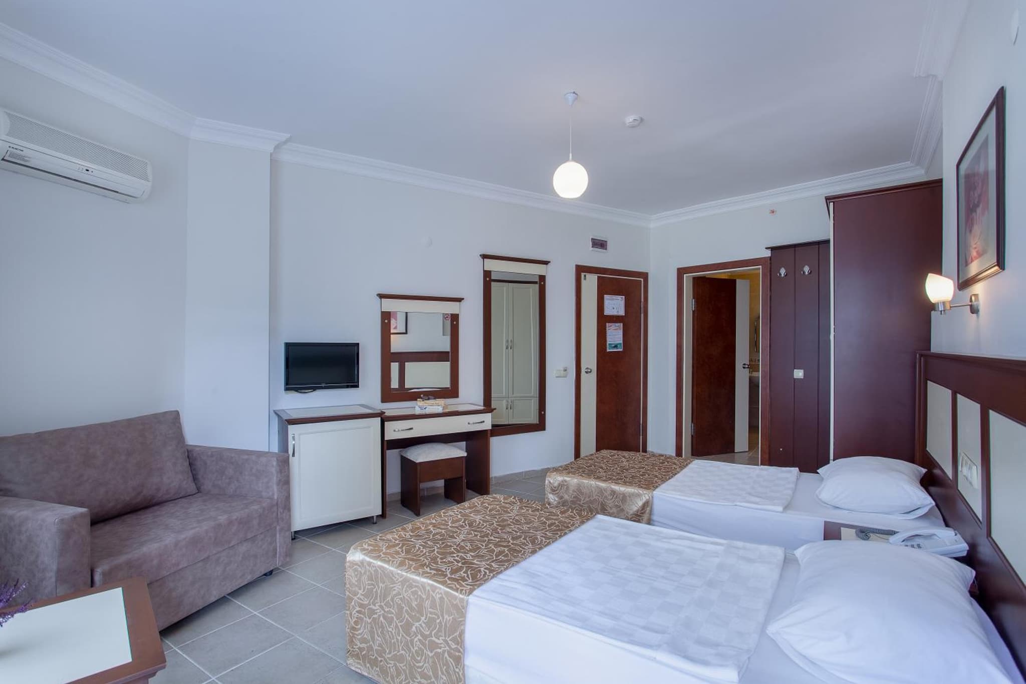 Kaila City Otel - Image 4