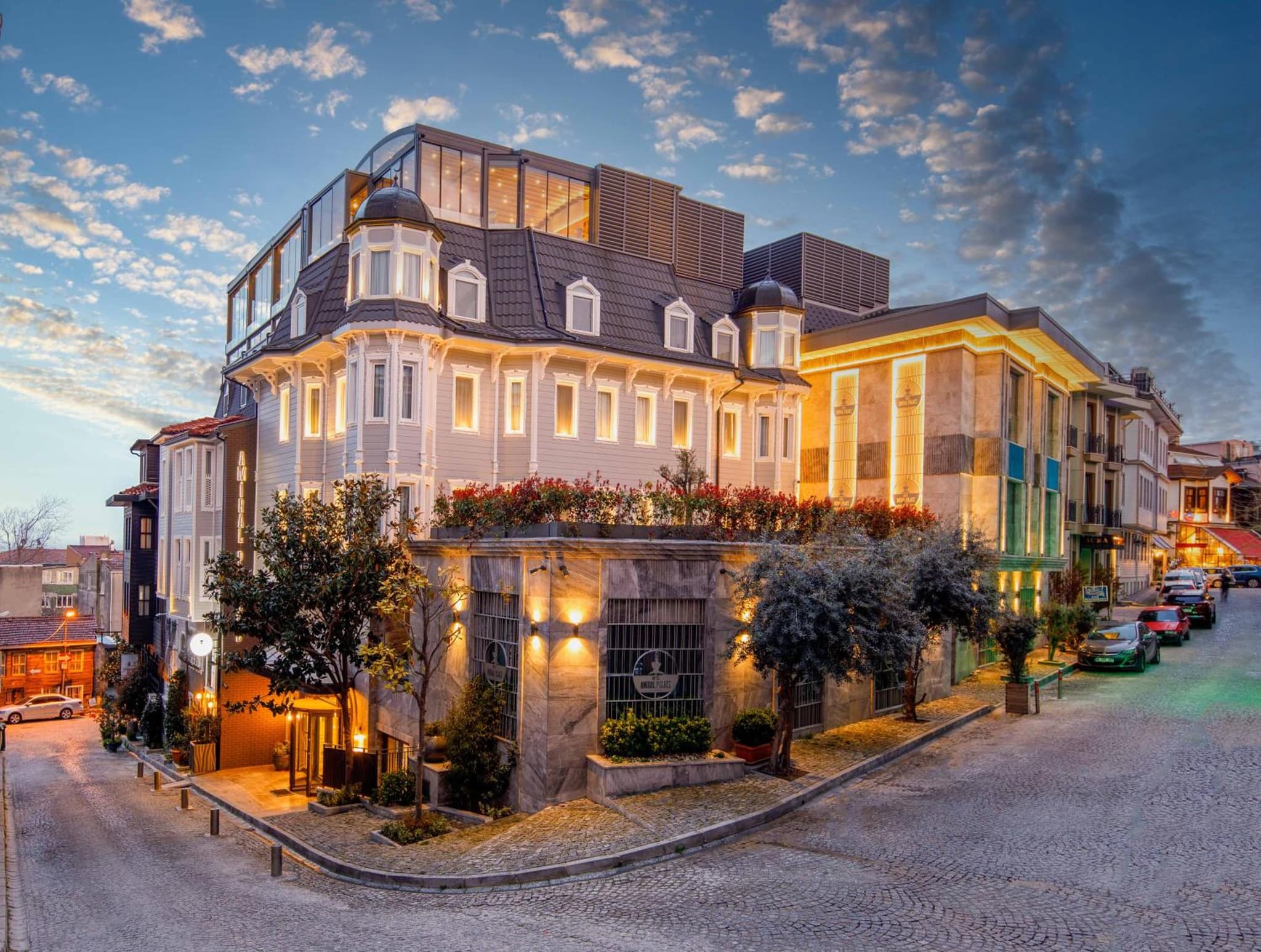 Amiral Palace Hotel Boutique Class - Image 1