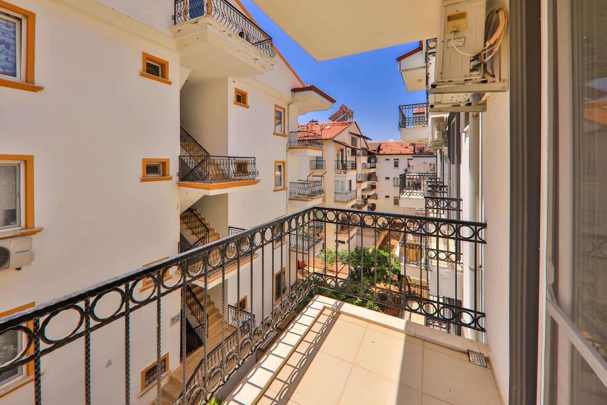 Duygu Apart - Image 2