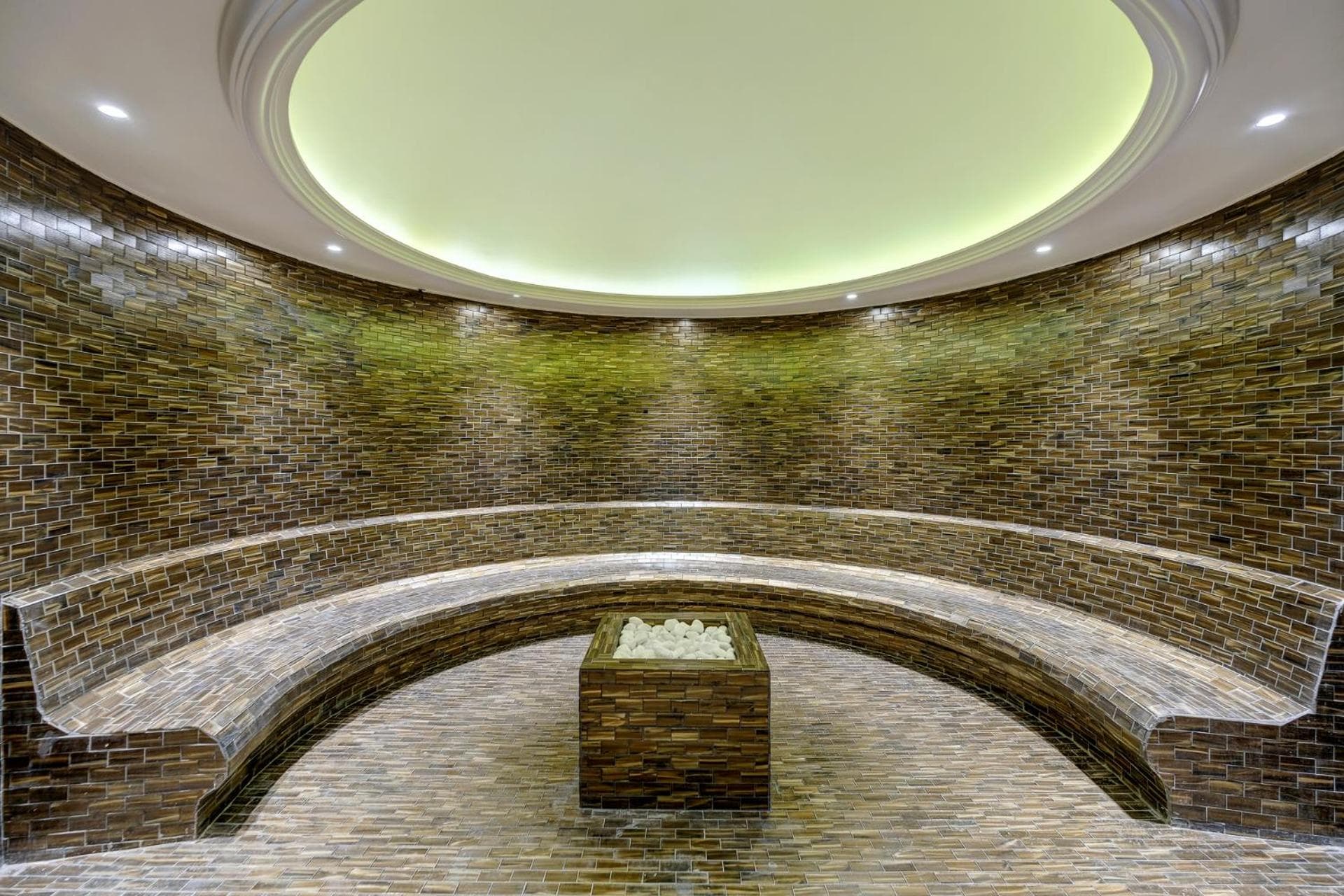 Days Hotel by Wyndham İstanbul Maltepe - Image 2