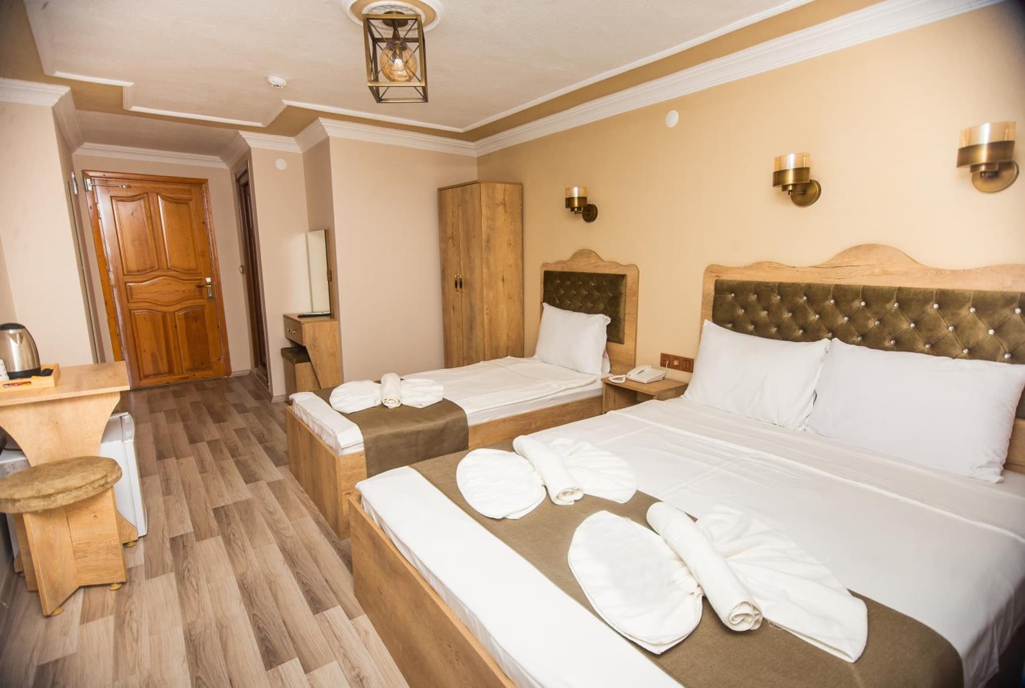 Hotel Orkide - Image 2