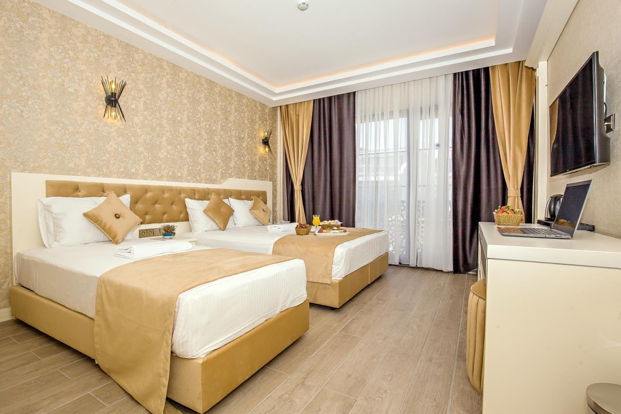 The Lea Hotel - Image 1