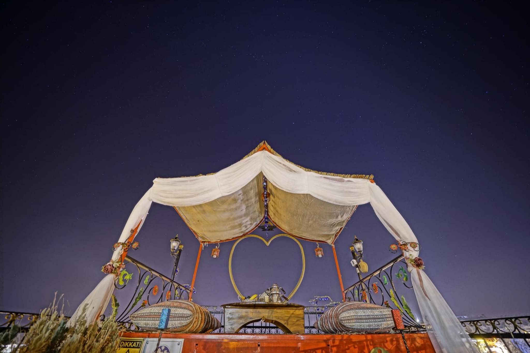 Maccan Cave Hotel - Image 1