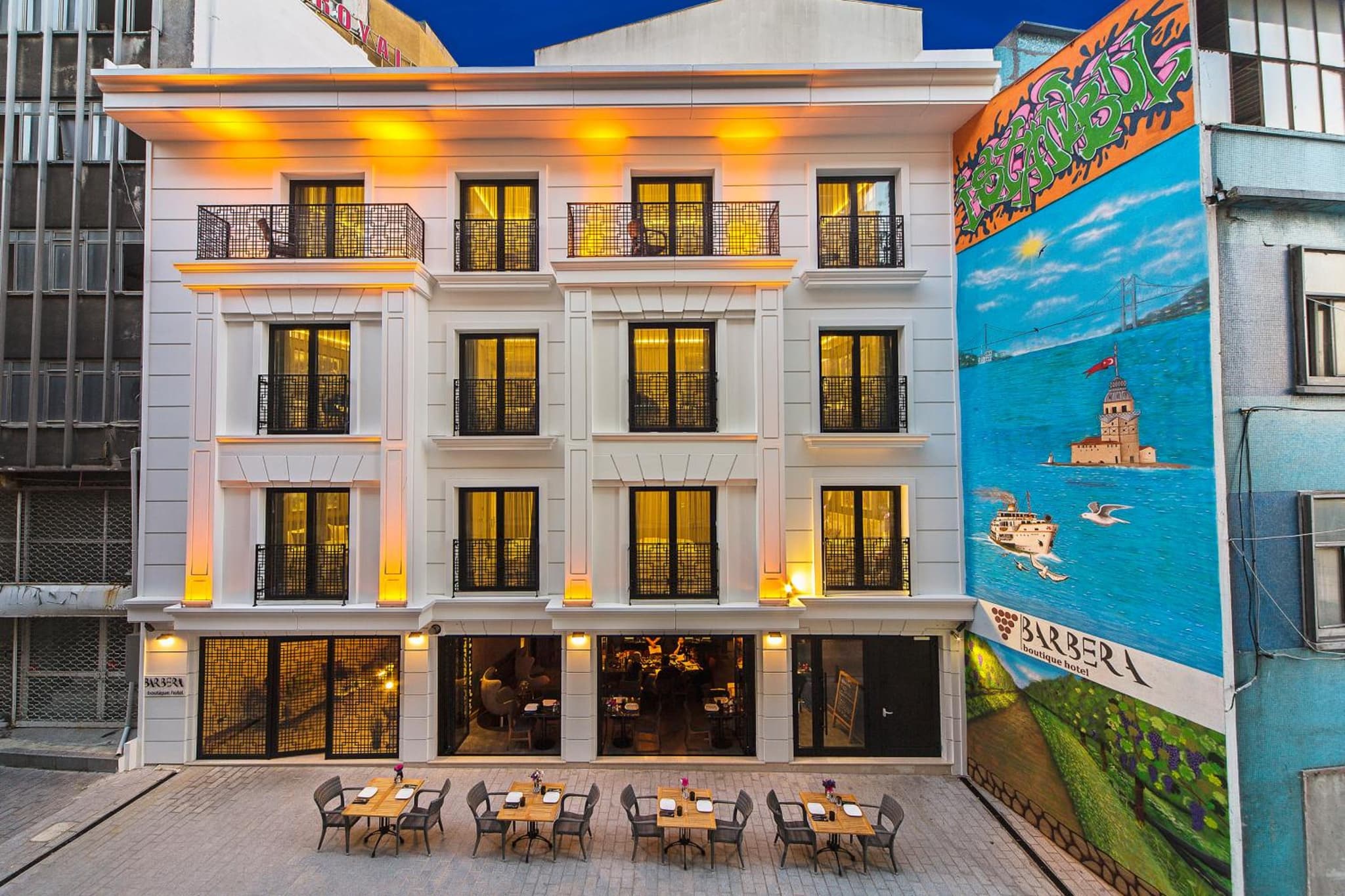 Barbera Otel - Image 1