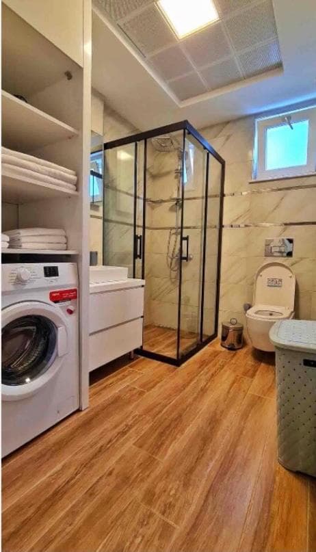 Sun Suites - Image 4