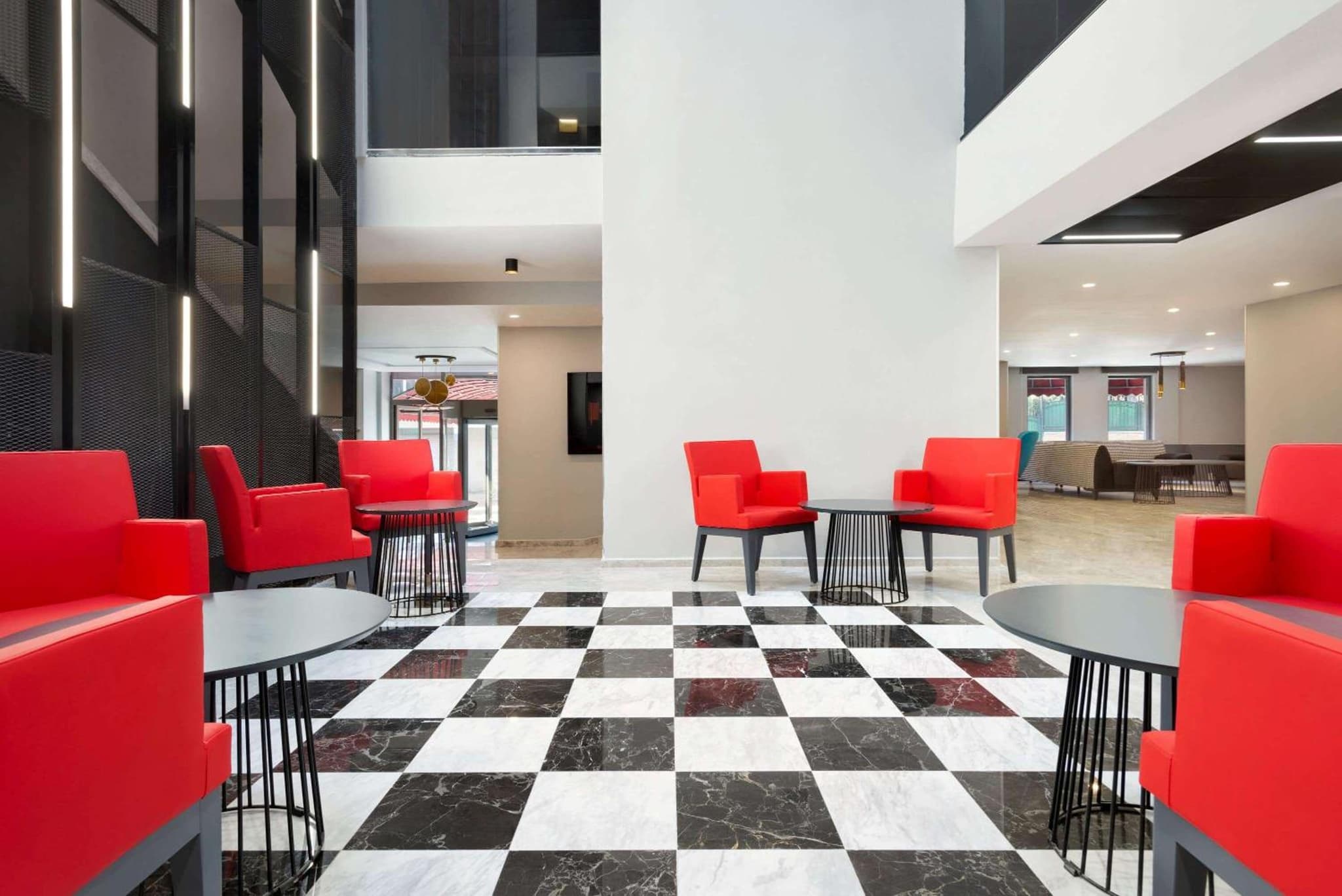 Days Hotel by Wyndham Ankara Cankaya - Image 4