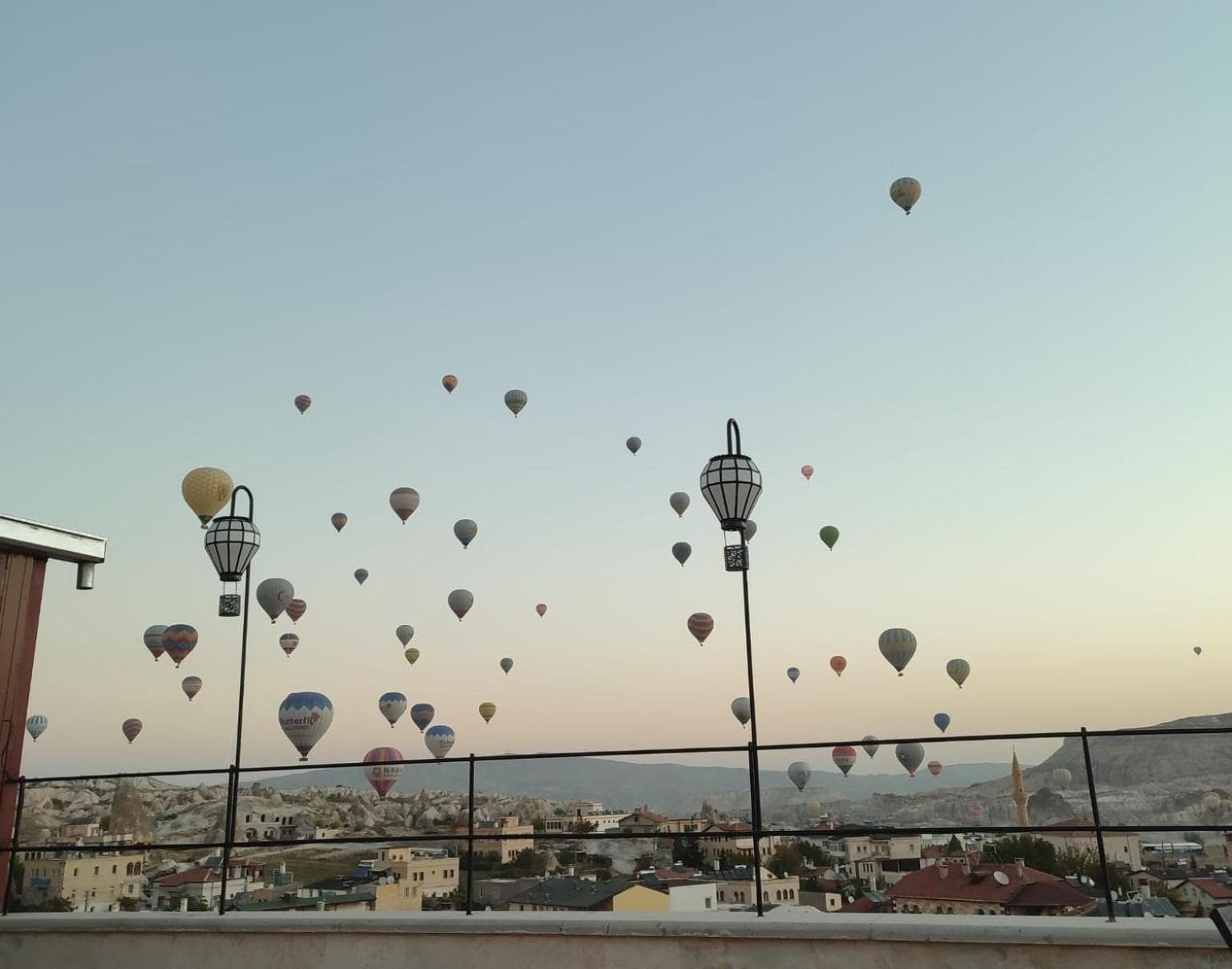 Balloon View Hotel - Image 4